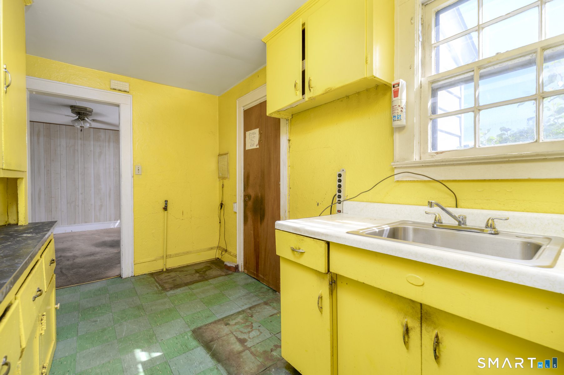 2 Parkhill Avenue Property Photo 11