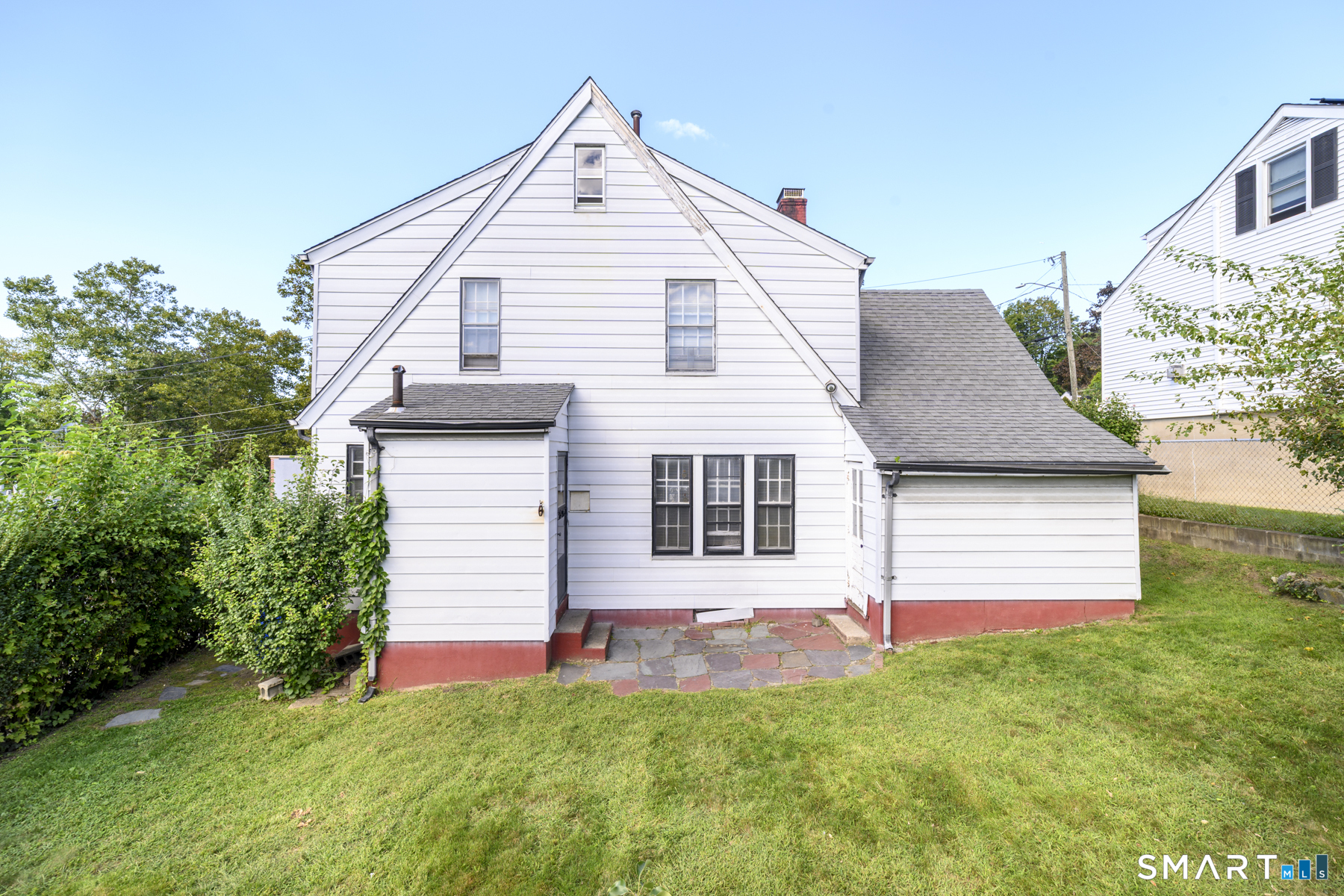 2 Parkhill Avenue Property Photo 21