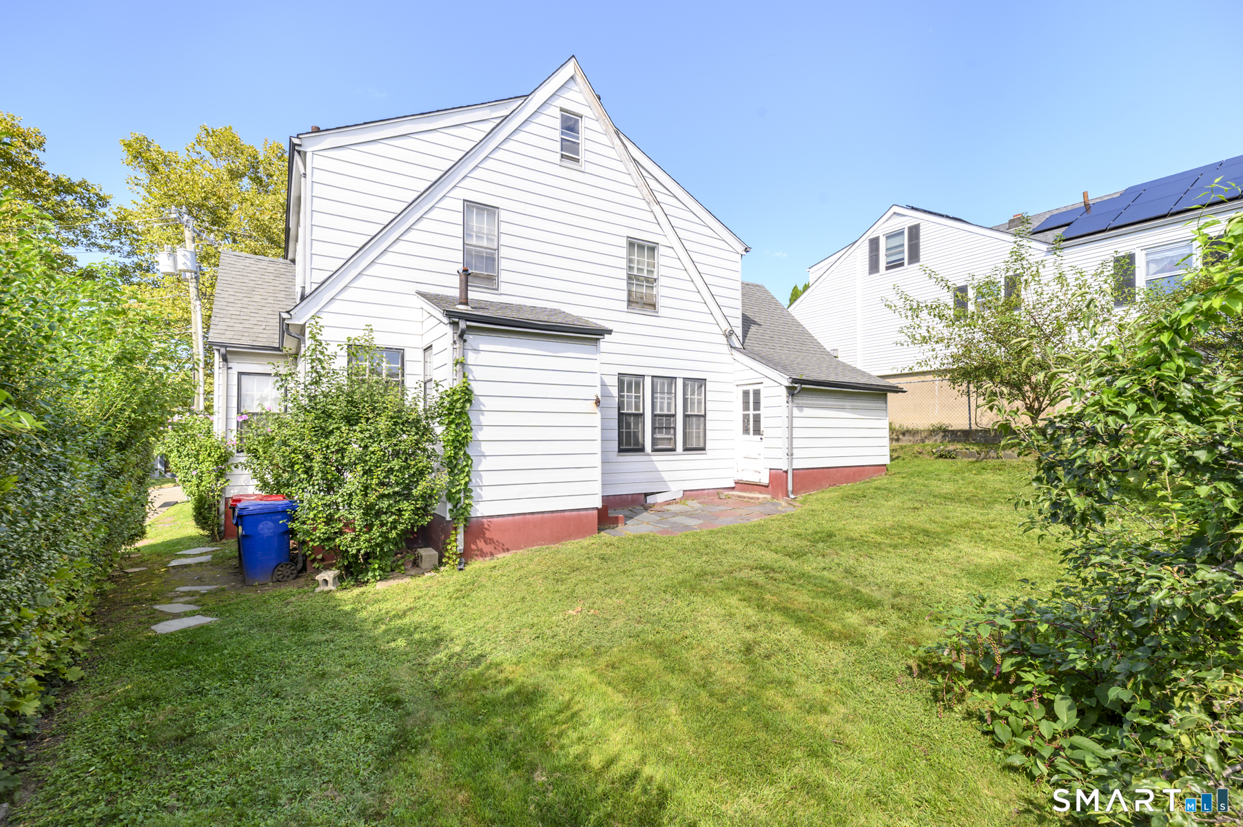 2 Parkhill Avenue Property Photo 23