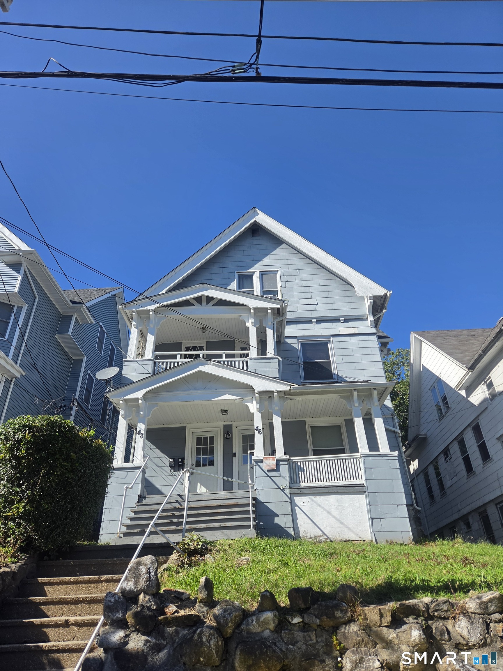 46 Plaza 2 Avenue Property Photo 1