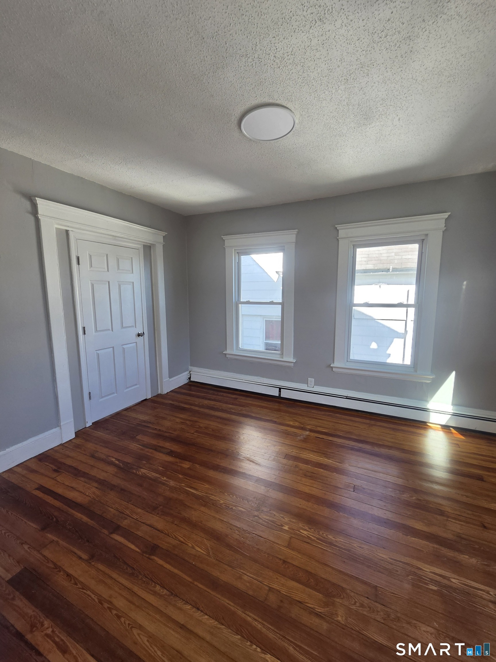 46 Plaza 2 Avenue Property Photo 3