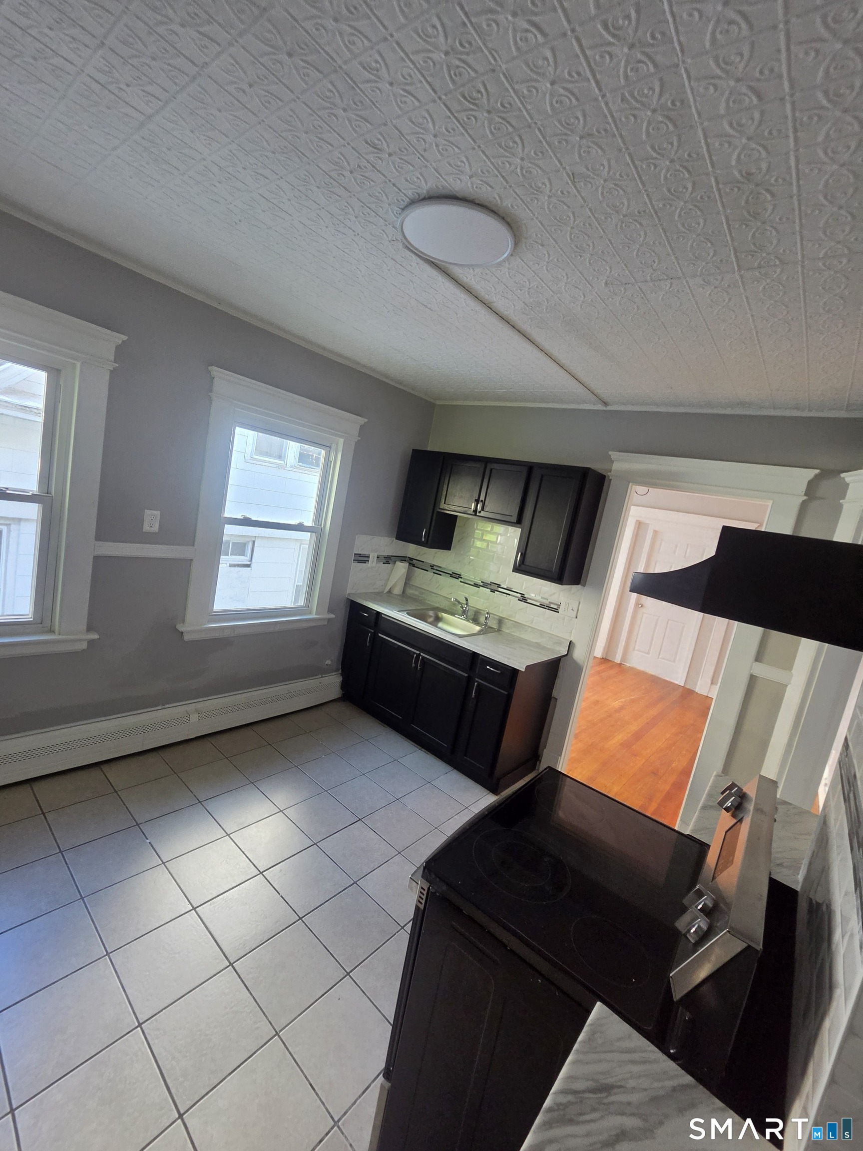 46 Plaza 2 Avenue Property Photo 9