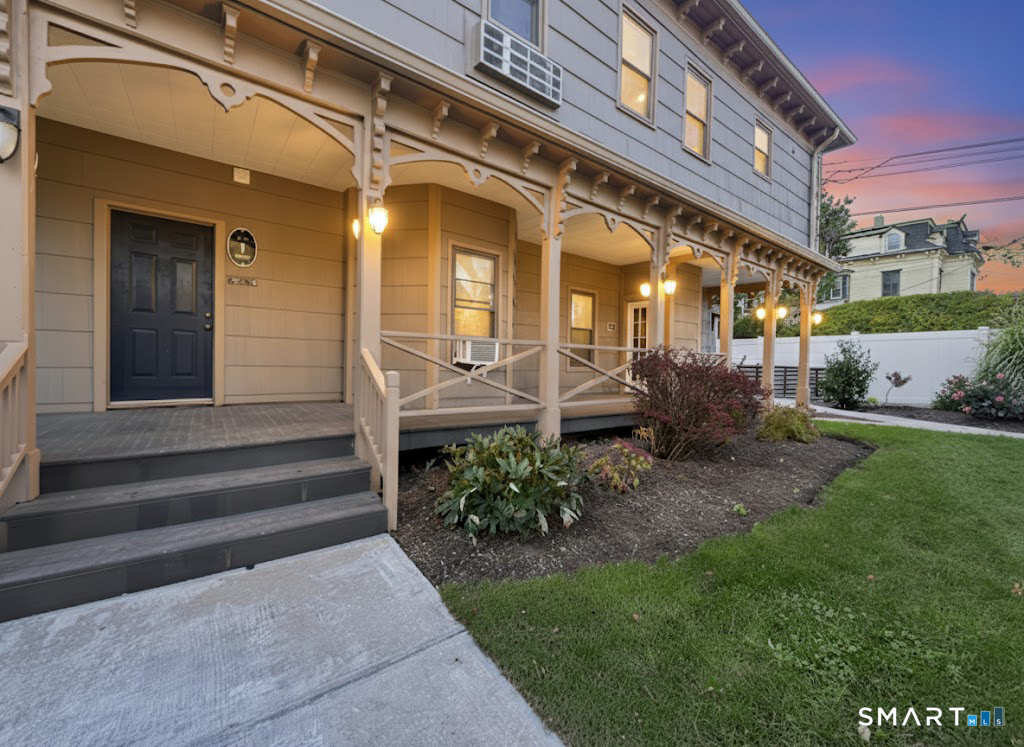 1 Arch 3 Street Property Photo 1