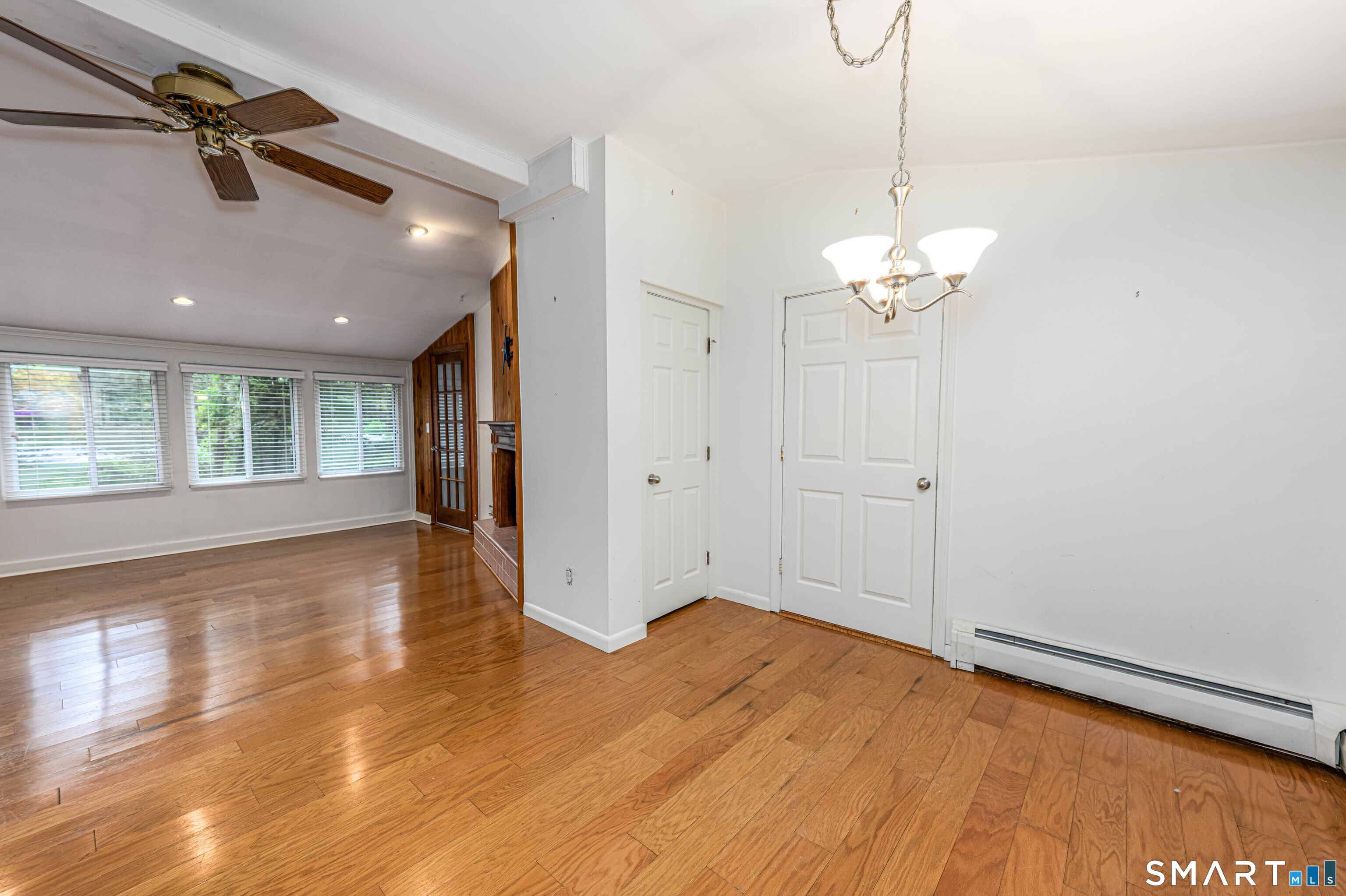 9 Old Hickory Lane Property Photo 6