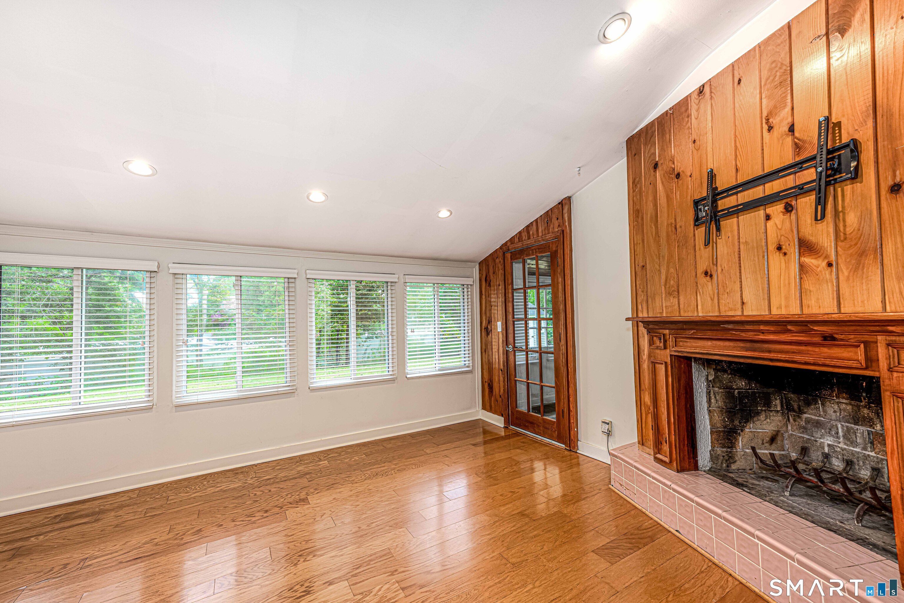 9 Old Hickory Lane Property Photo 11