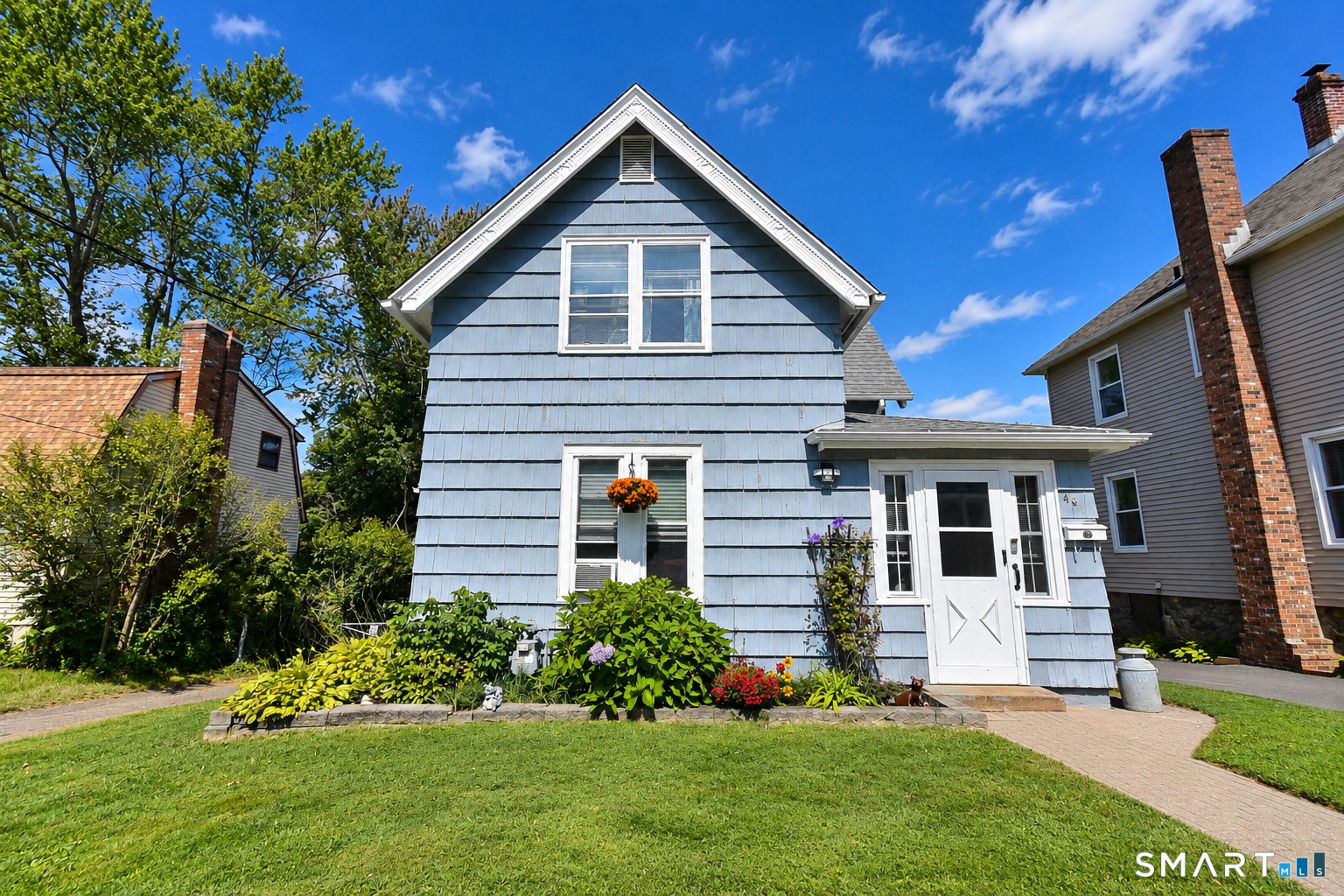 46 Field Street Property Photo 1