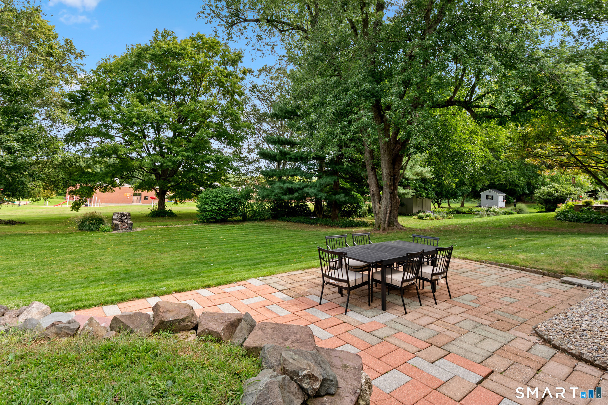 48 Wells Farm Drive Property Photo 32