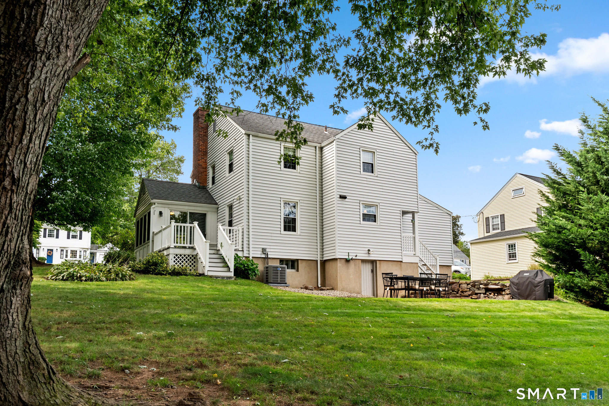 48 Wells Farm Drive Property Photo 34