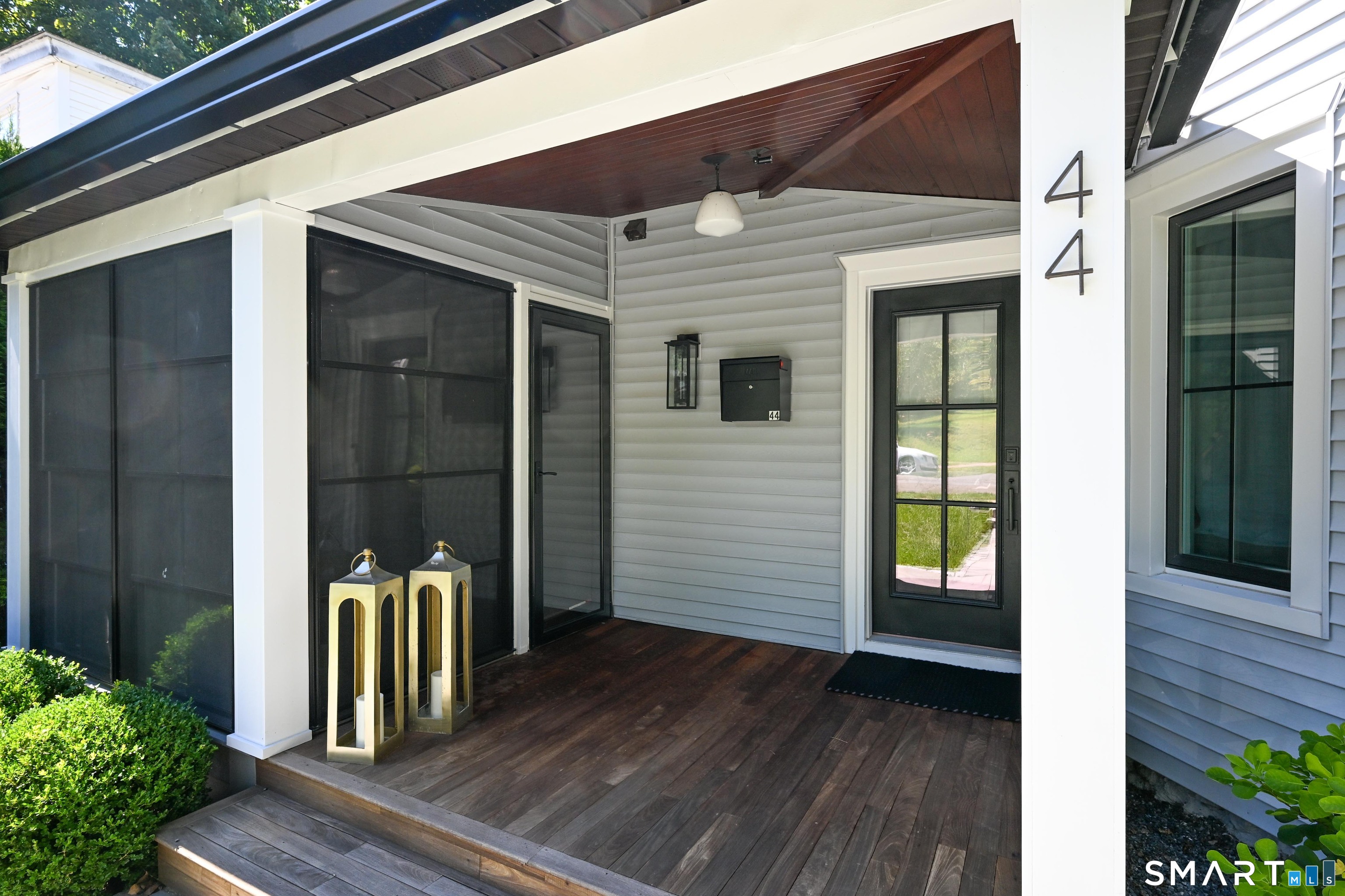 44 Jefferson Avenue Property Photo 3