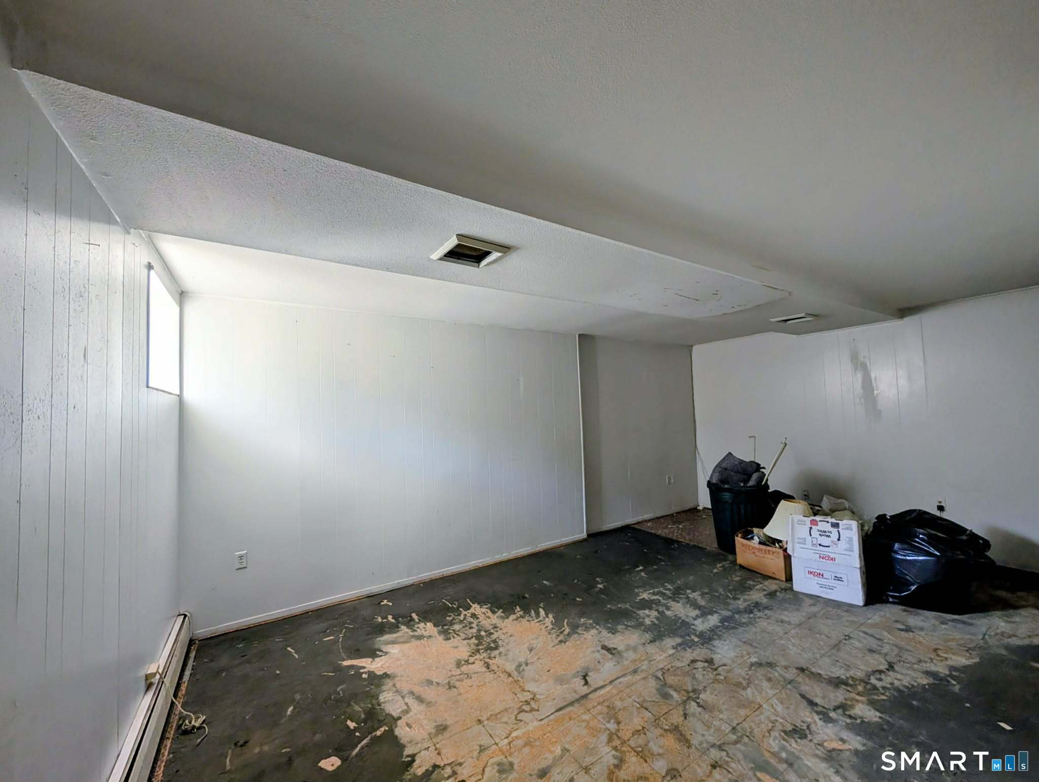 2 Camelot 3 Drive Property Photo 12
