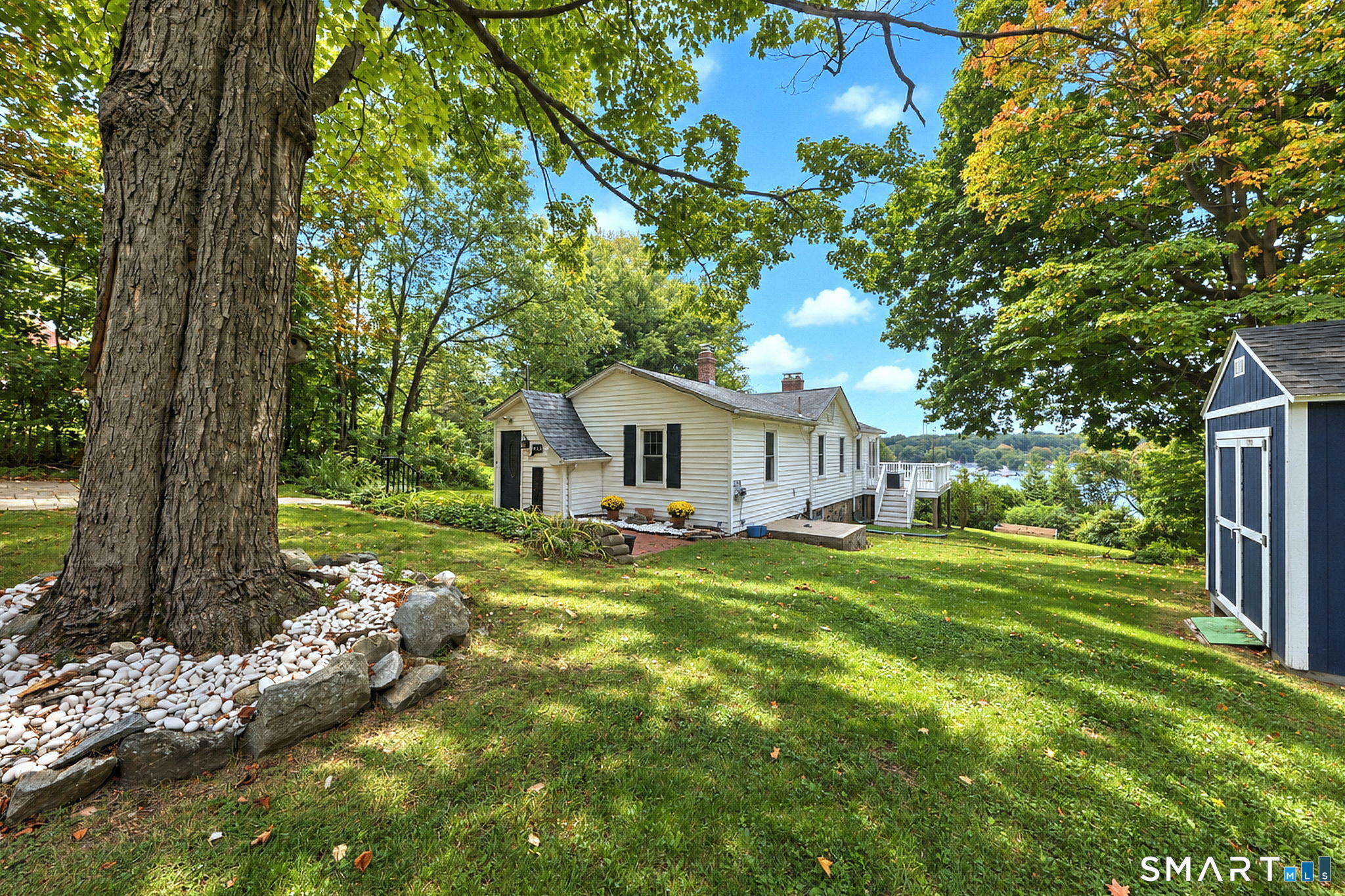 129 Farview Avenue Property Photo 8