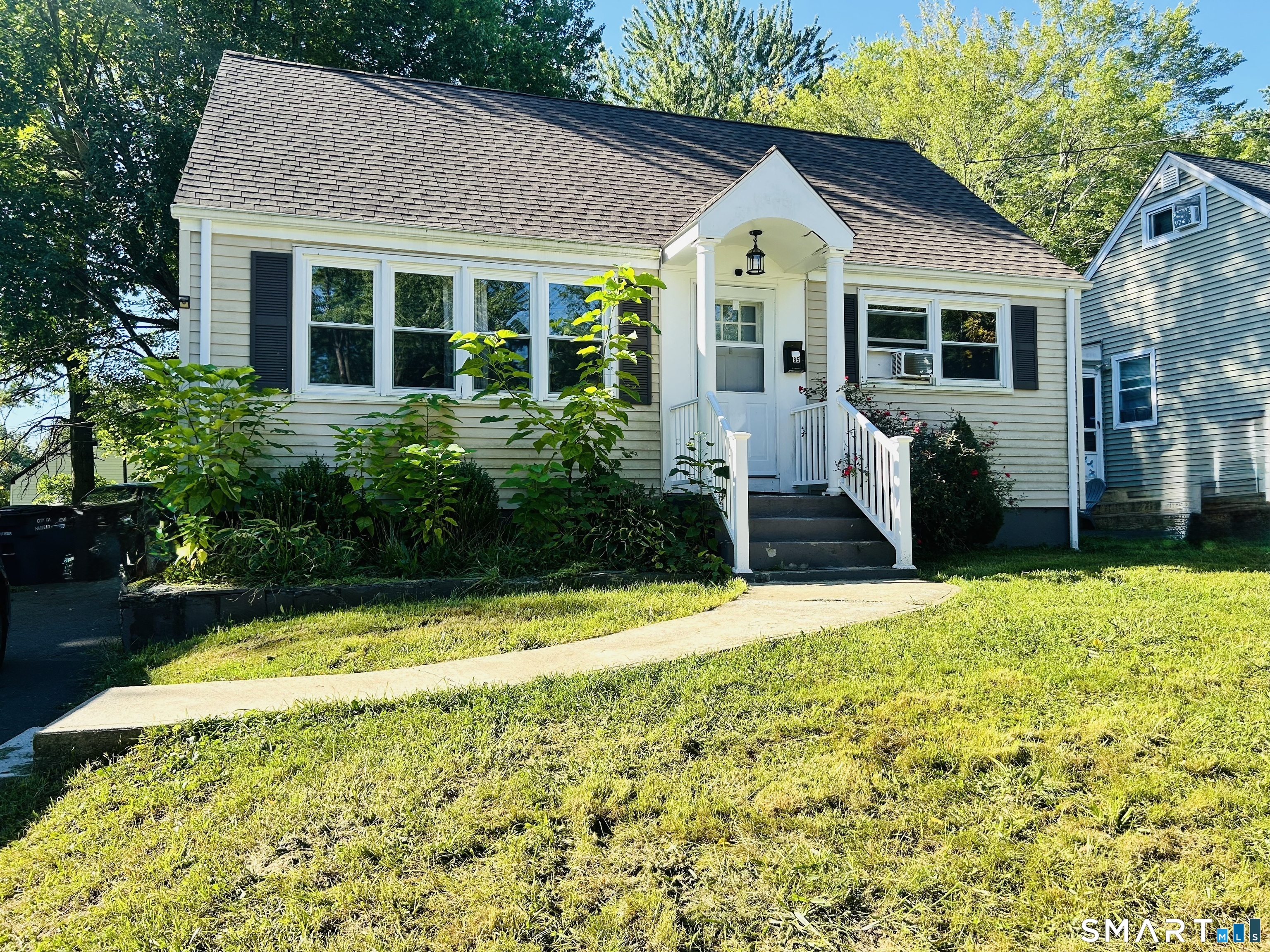 85 Pershing Street Property Photo 1