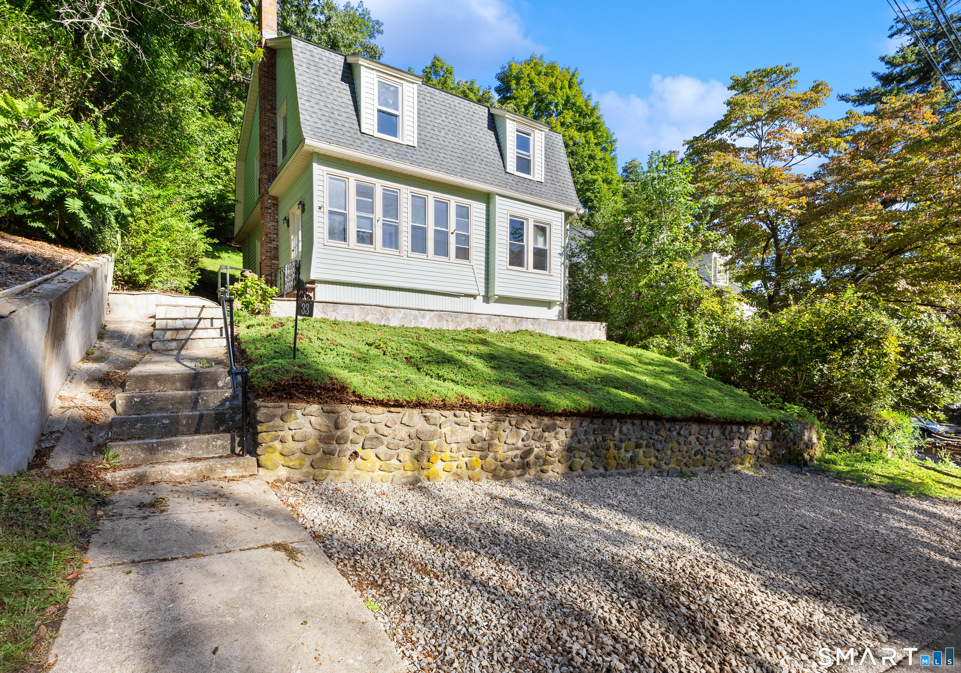 33 Monroe Street Property Photo 1