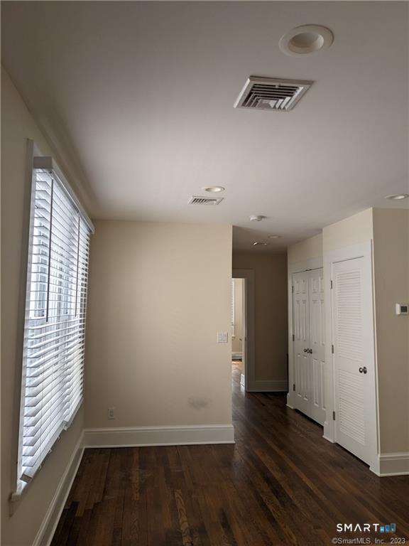 23 1/2 1st 2 Street Property Photo 14