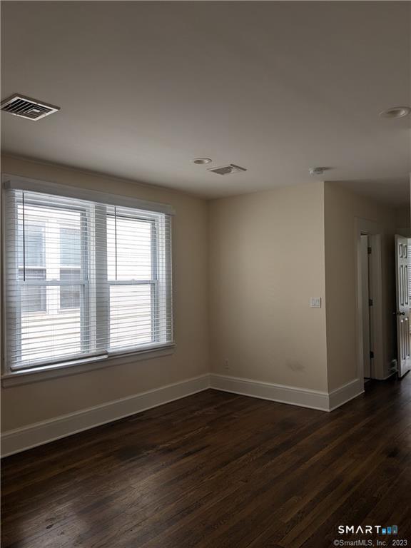 23 1/2 1st 2 Street Property Photo 15