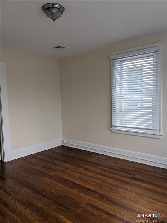 23 1/2 1st 2 Street Property Photo 25