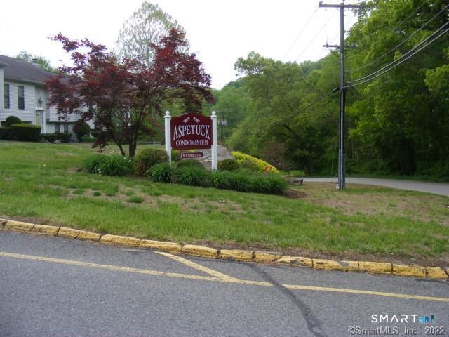 18 Aspetuck 18 Village Property Photo 1