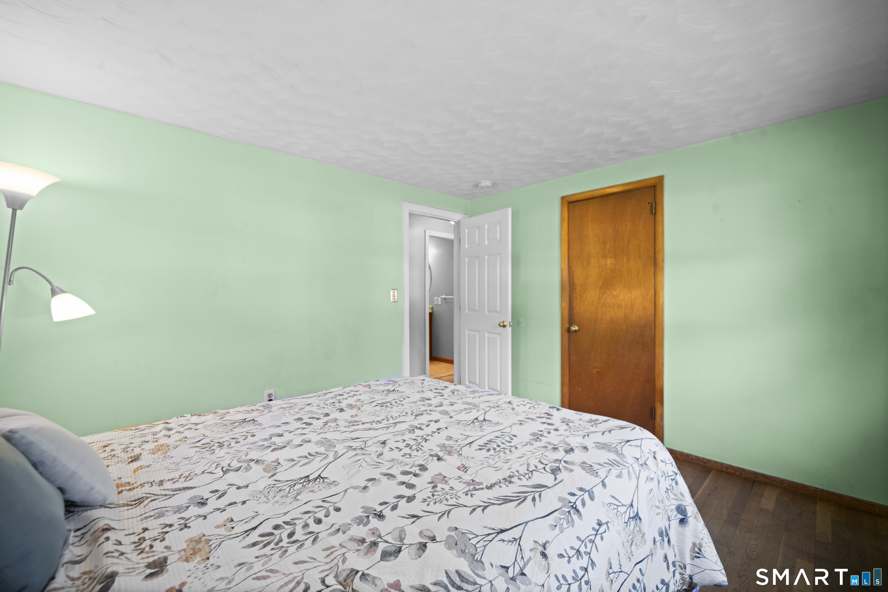 5 Belinda Lane Property Photo 18