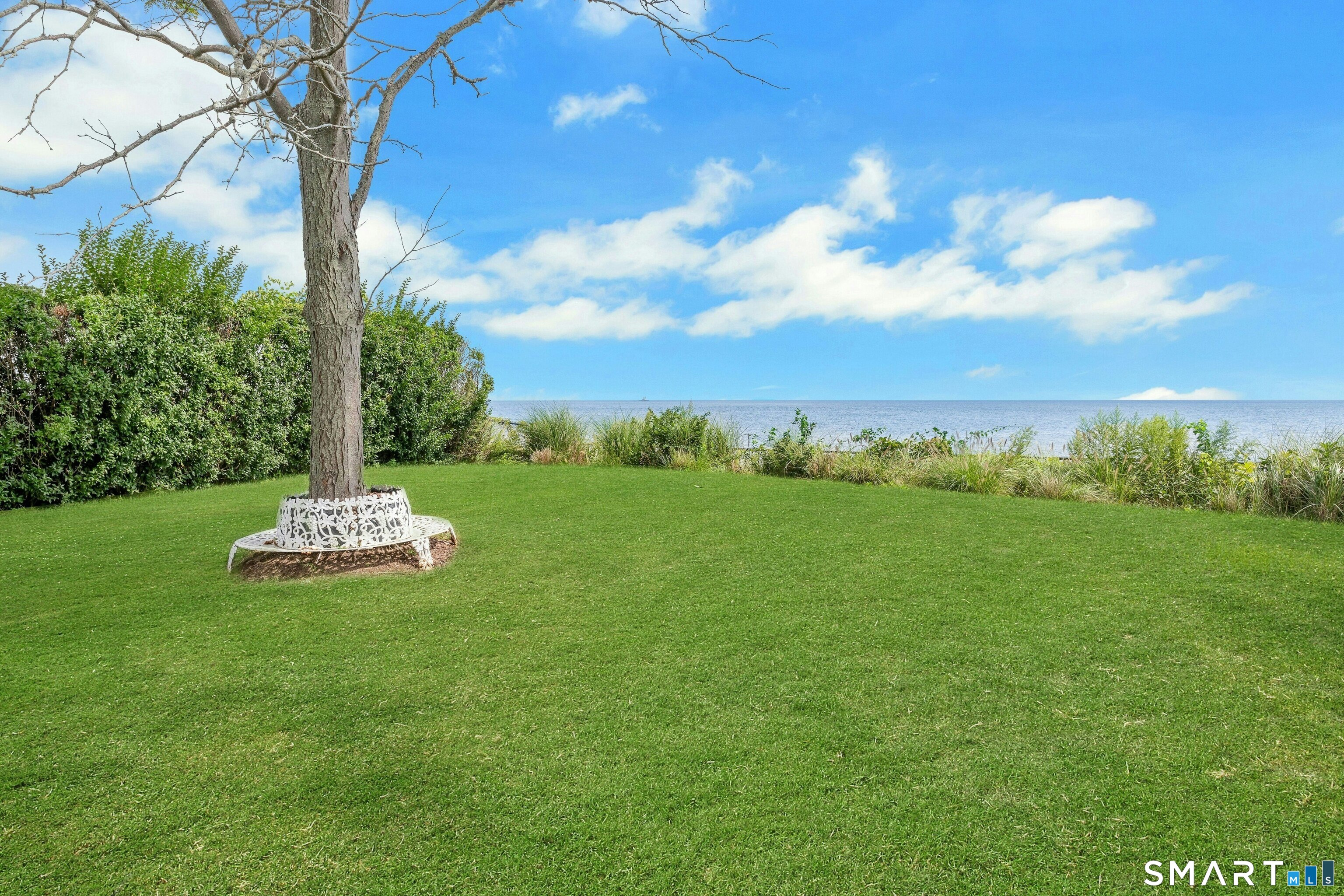 1859 Fairfield Beach Road Property Photo 5