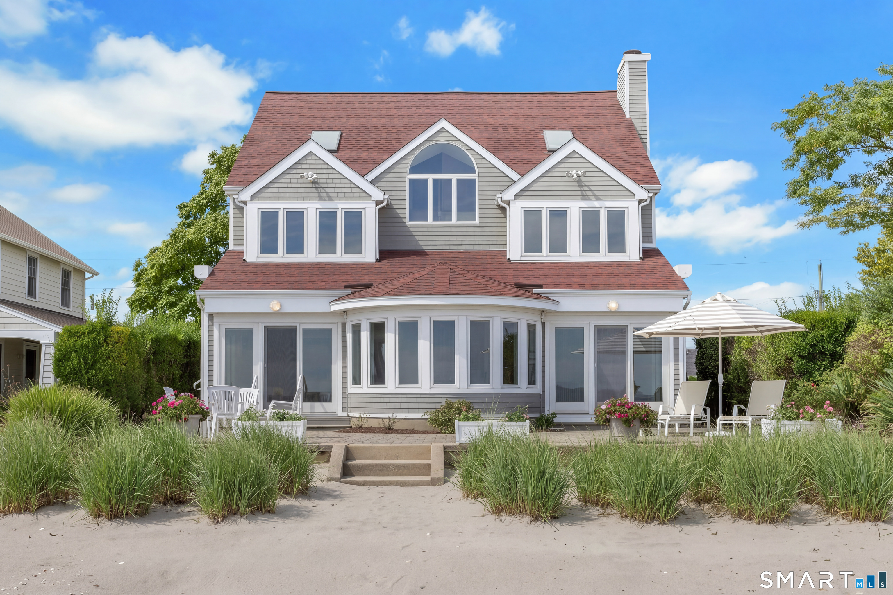 1859 Fairfield Beach Road Property Photo 7