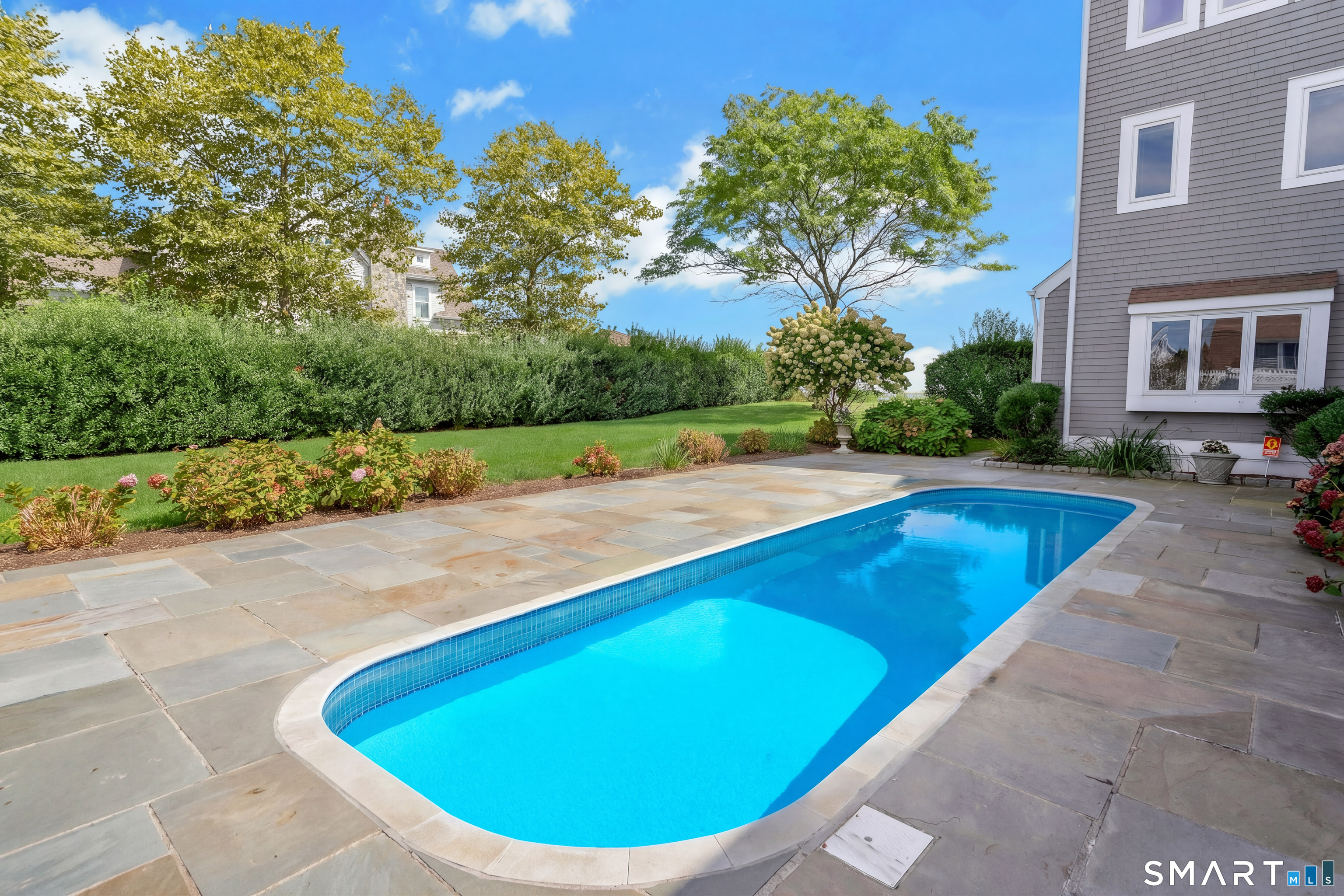 1859 Fairfield Beach Road Property Photo 31