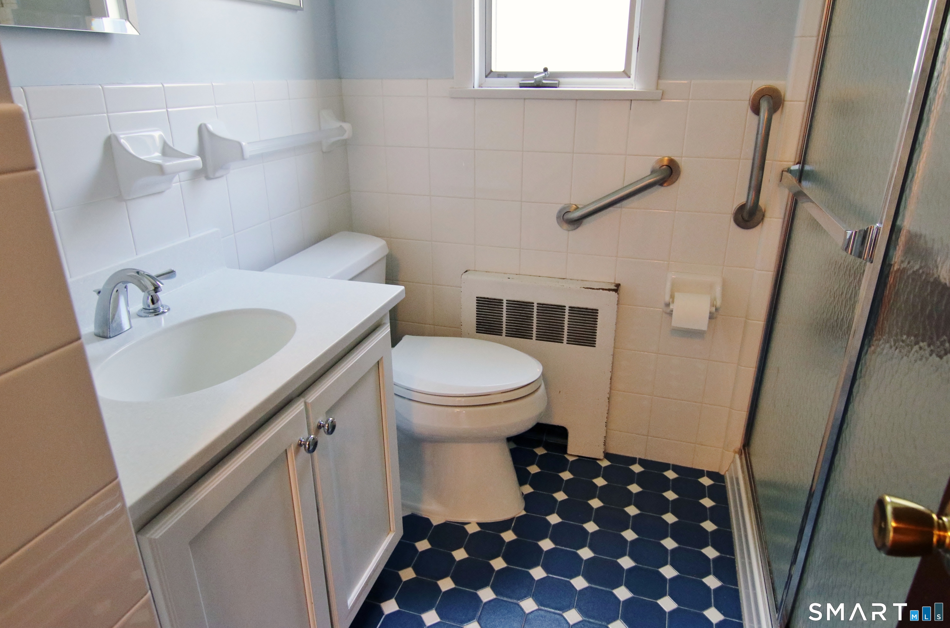 181 Hobart Avenue Property Photo 14