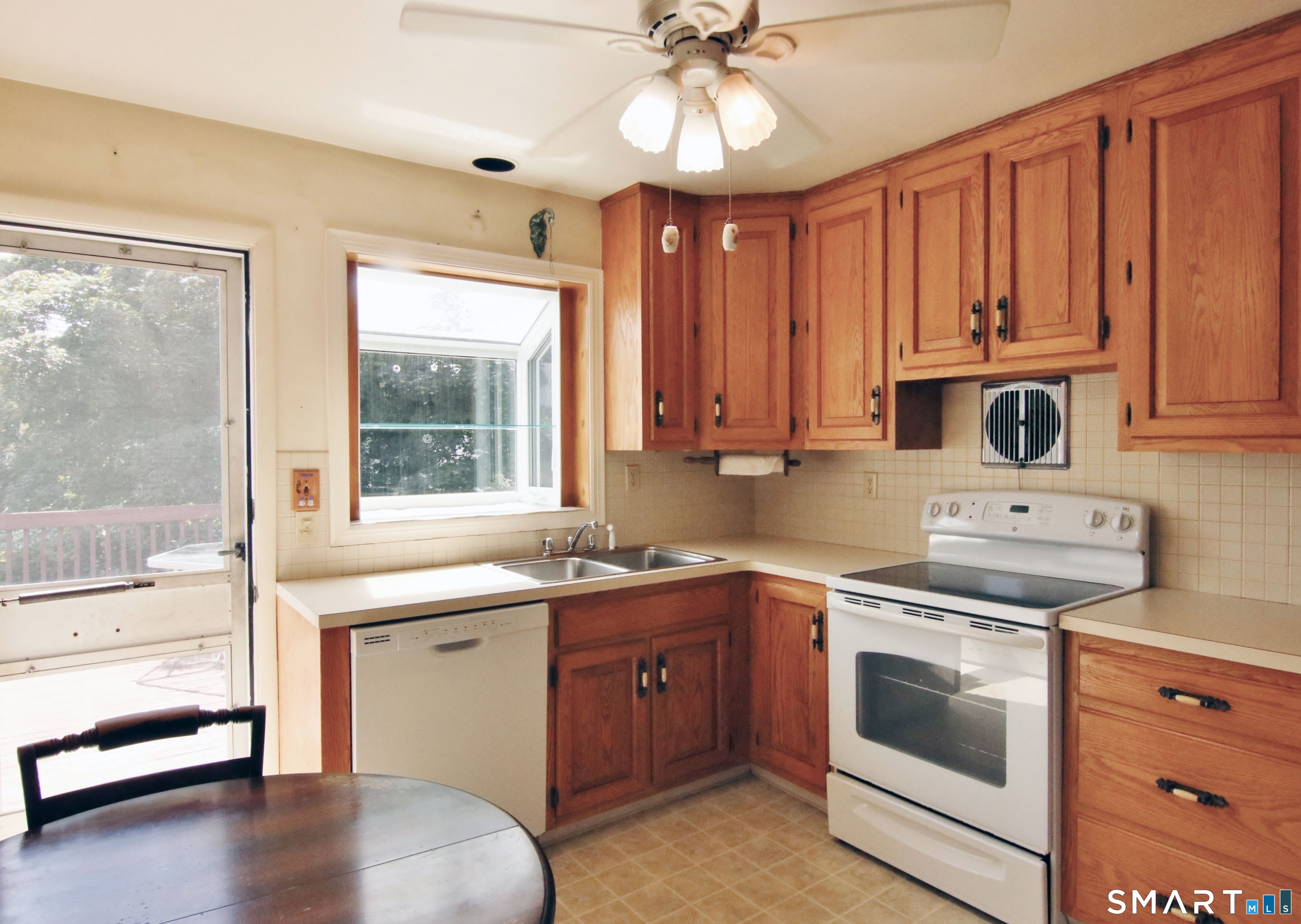 181 Hobart Avenue Property Photo 16