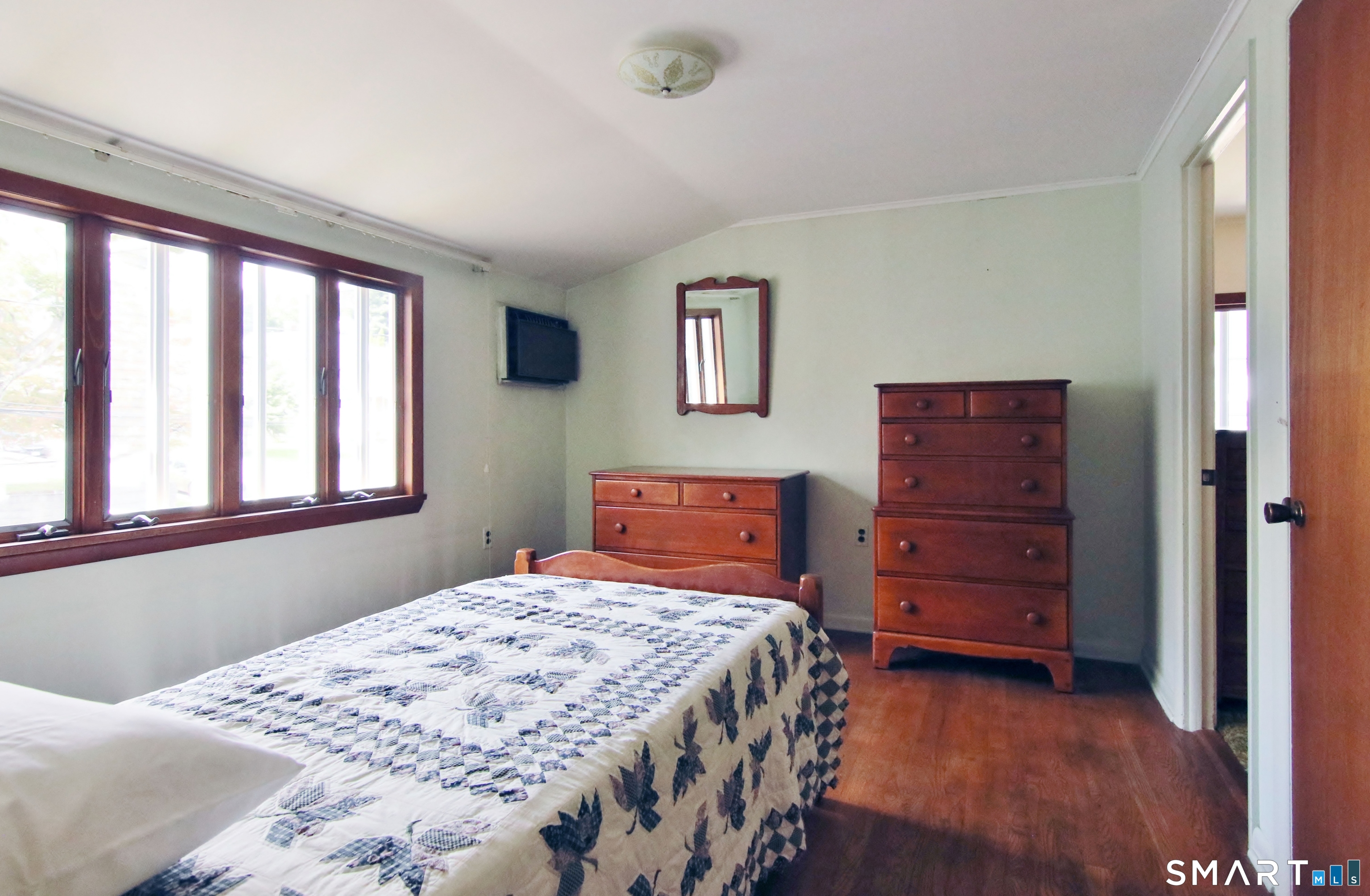 181 Hobart Avenue Property Photo 27