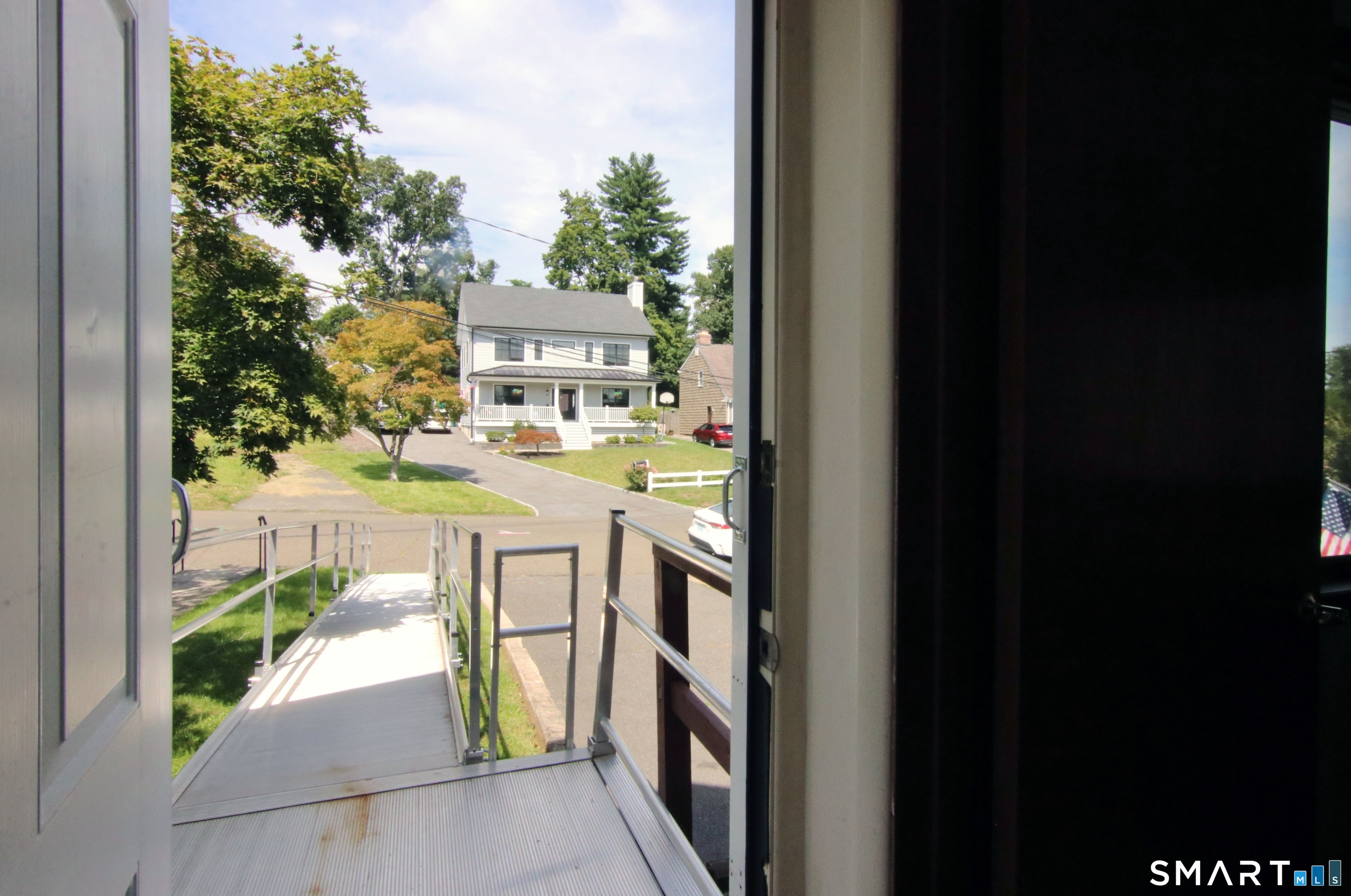 181 Hobart Avenue Property Photo 30