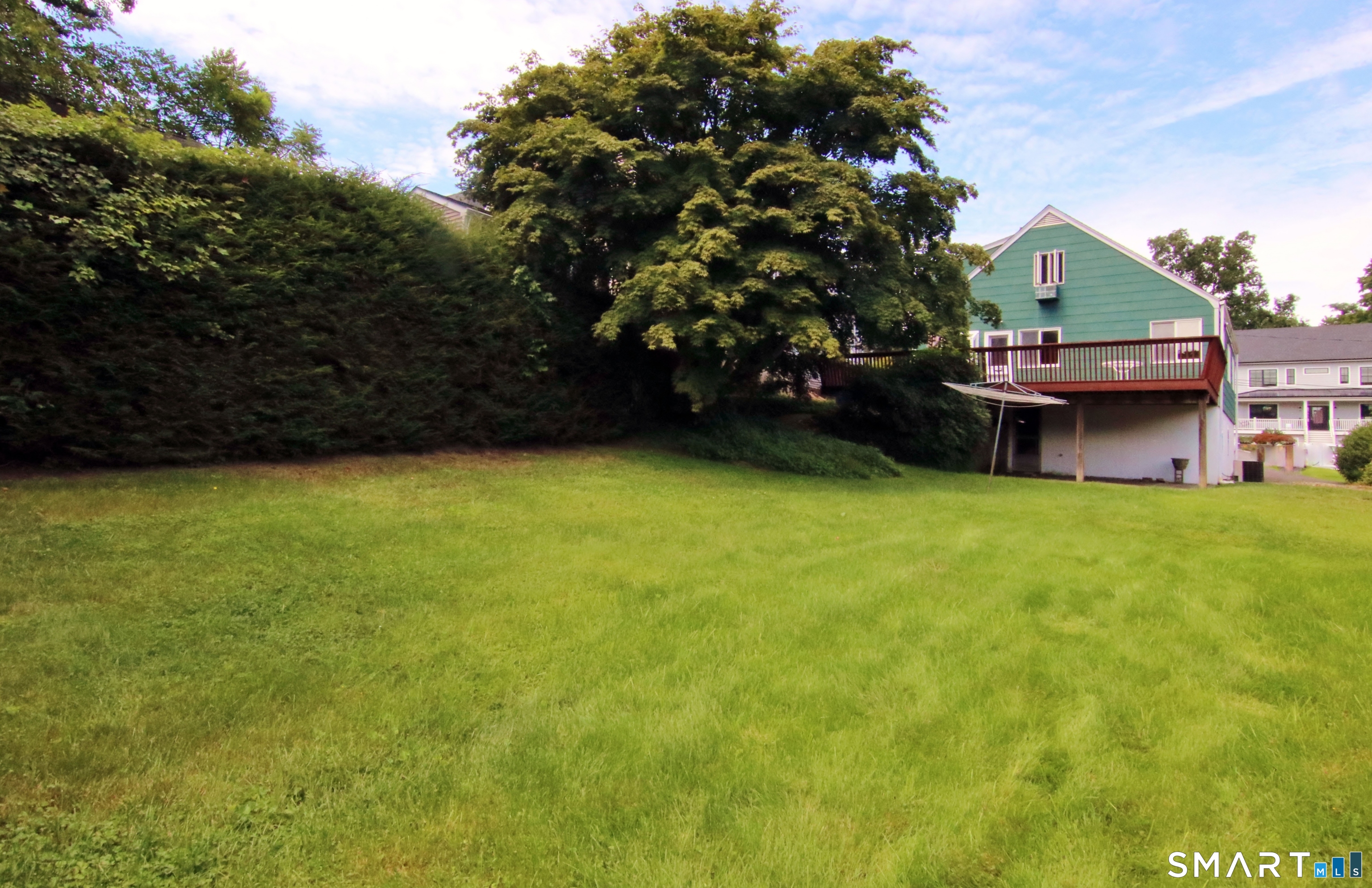 181 Hobart Avenue Property Photo 34