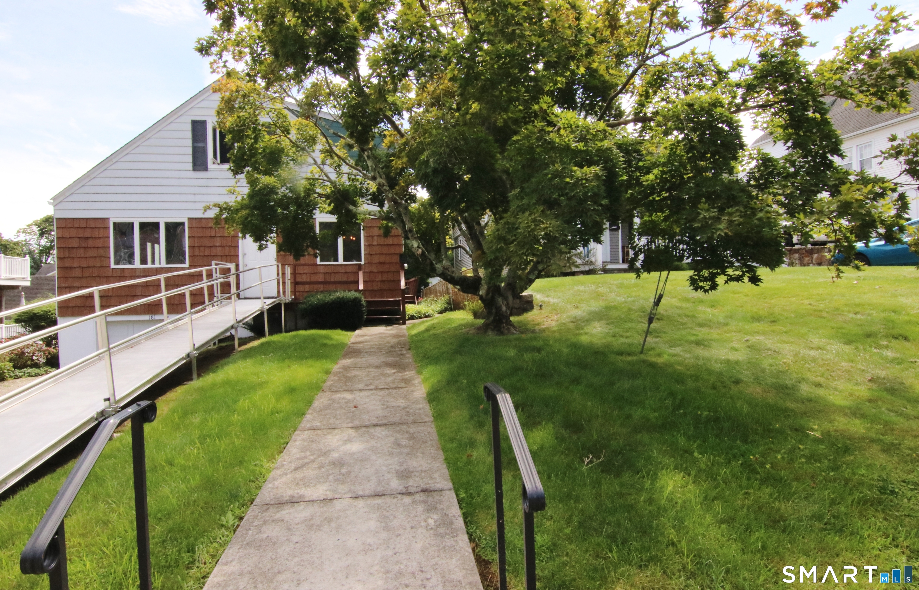 181 Hobart Avenue Property Photo 36