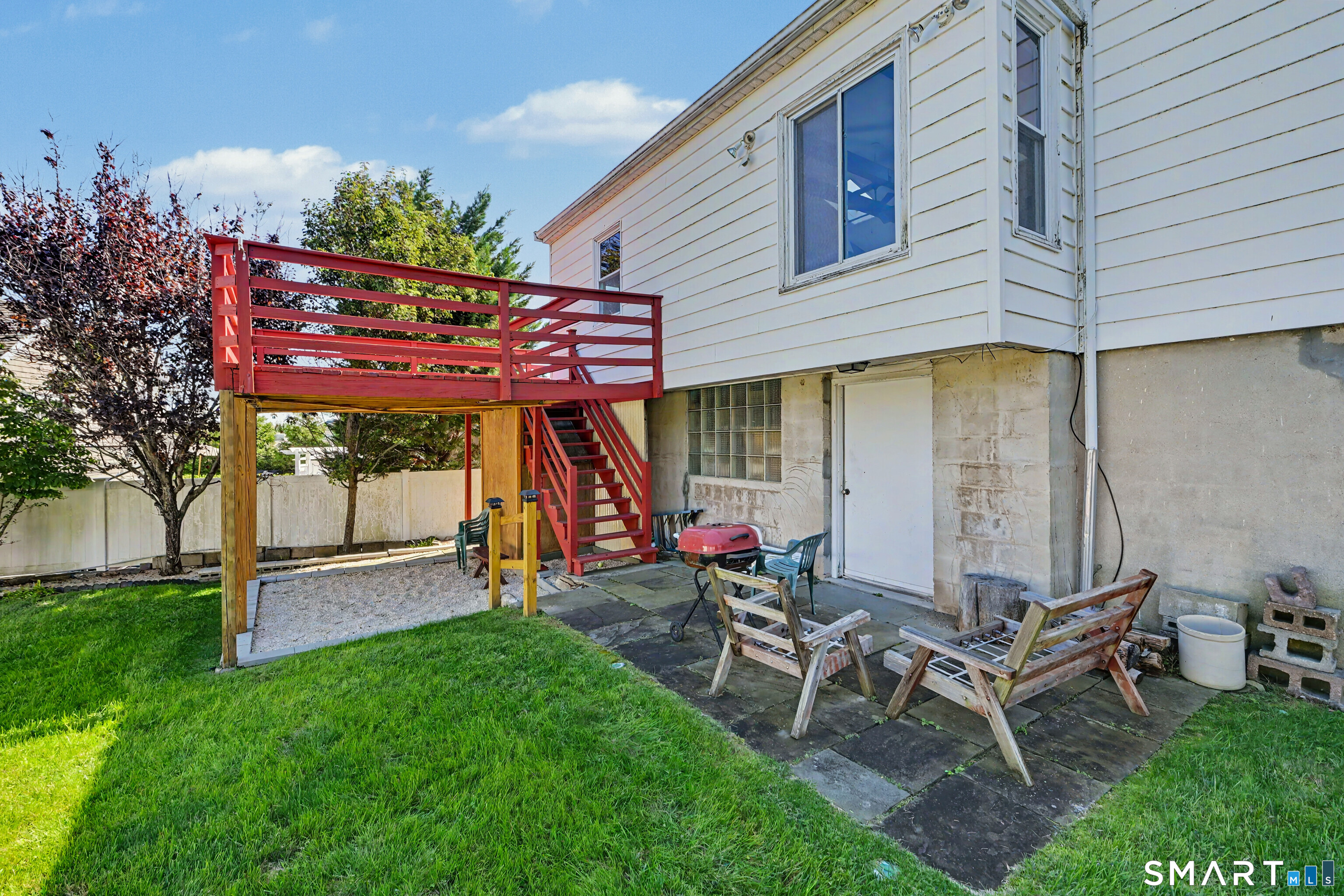 90 Rockledge Drive Property Photo 14