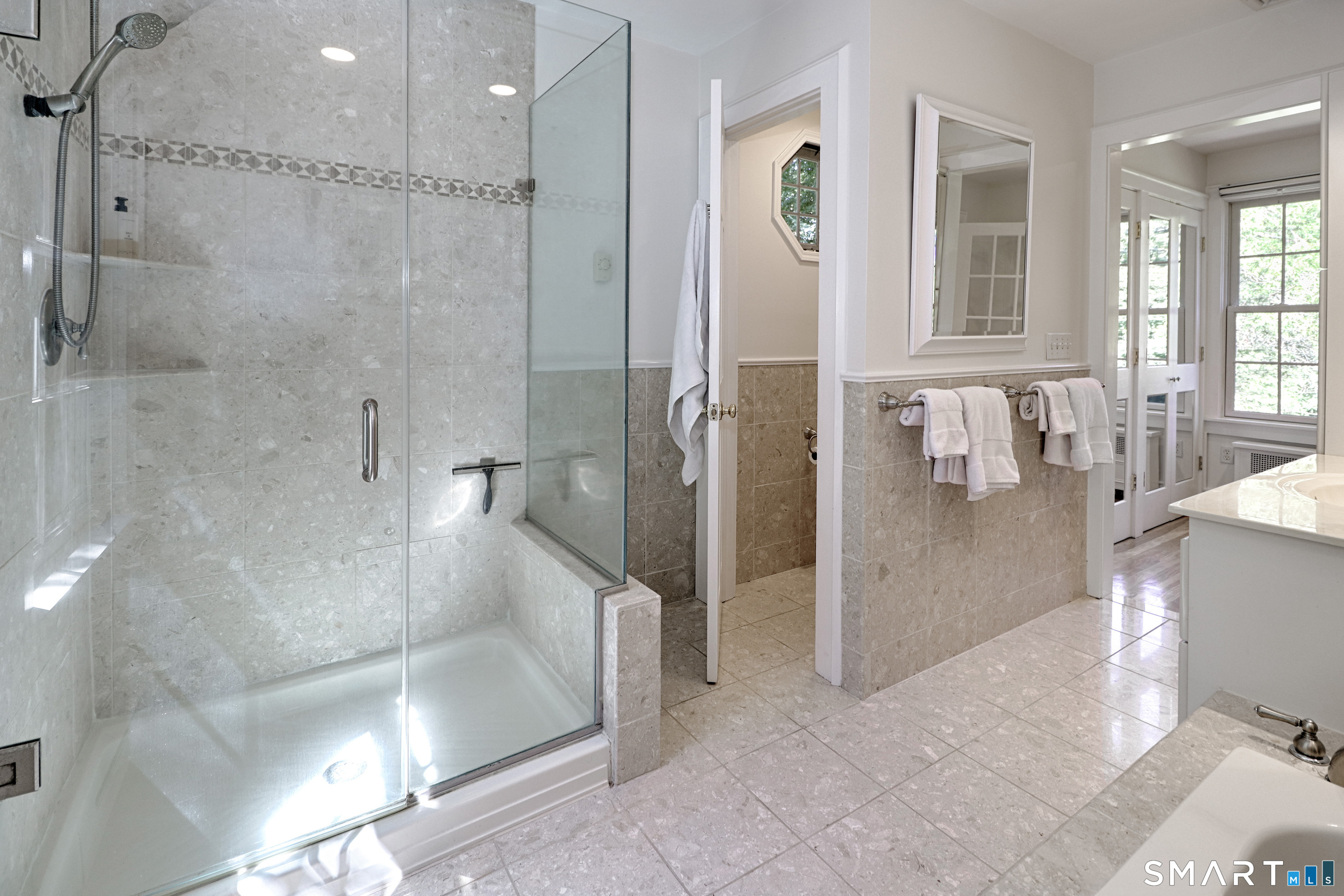 96 Benedict Avenue Property Photo 27