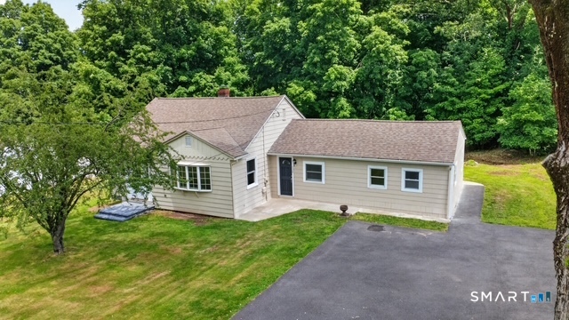 152 Summit Road Property Photo 1