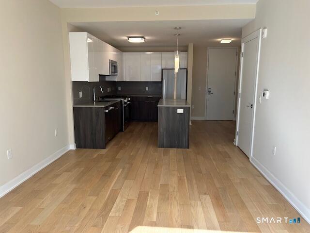 401 Atlantic 7p Street Property Photo 3