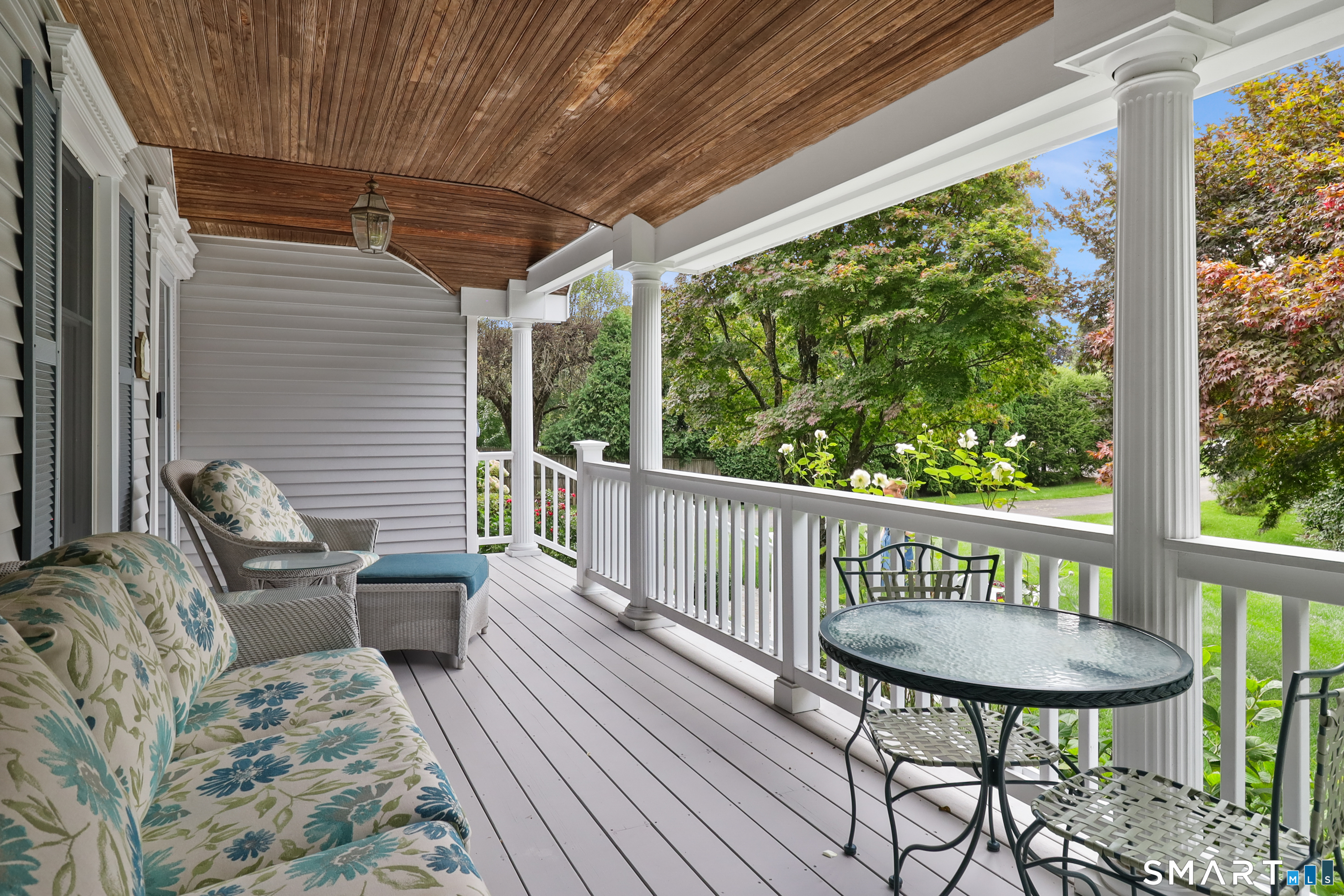 19 Tamarack Place Property Photo 5