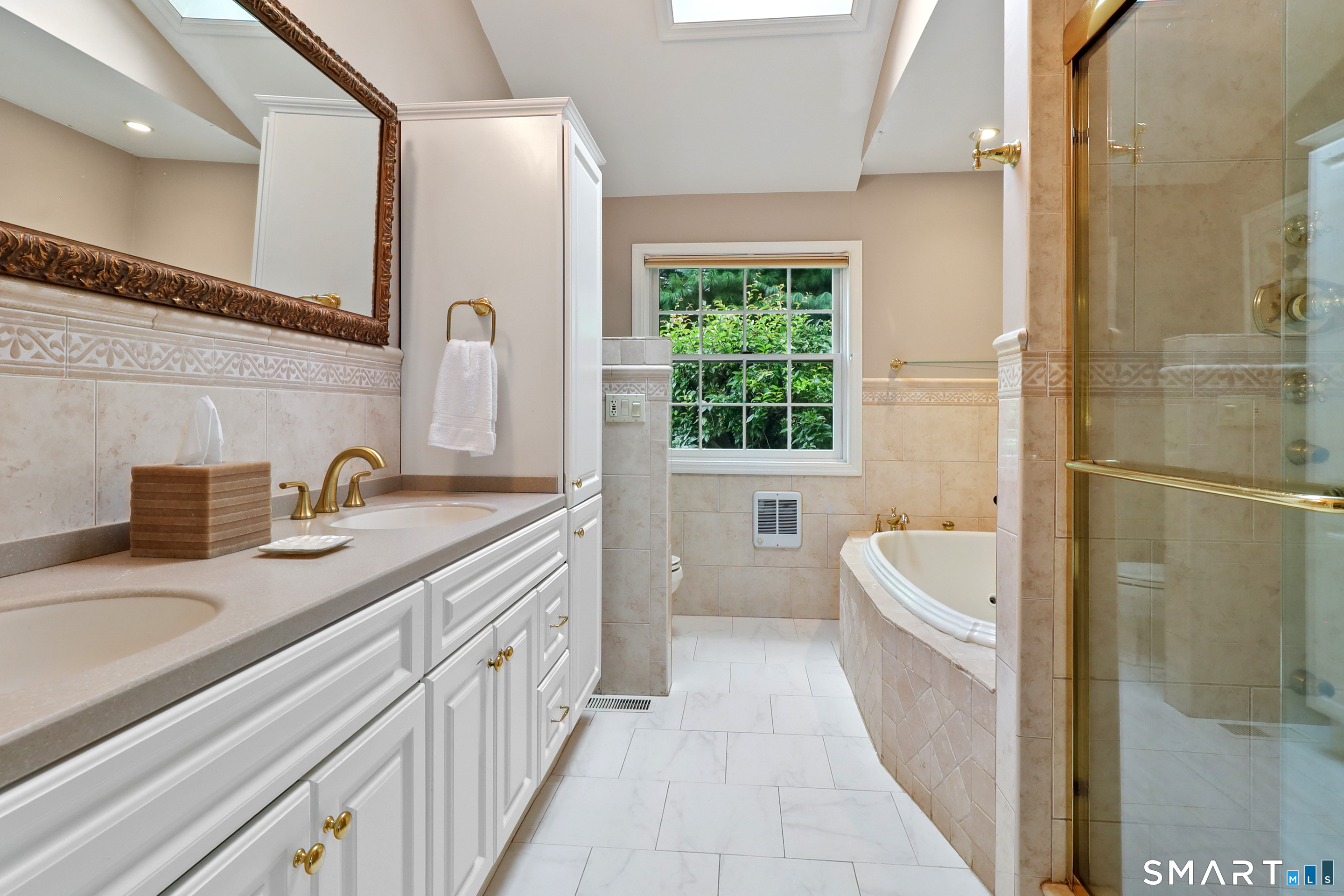 19 Tamarack Place Property Photo 13