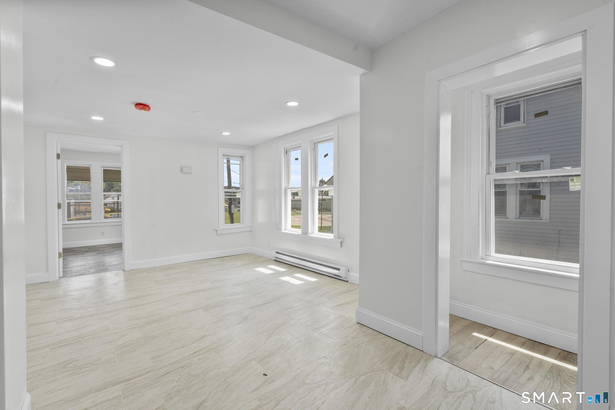 23 Robinson Street Property Photo 13