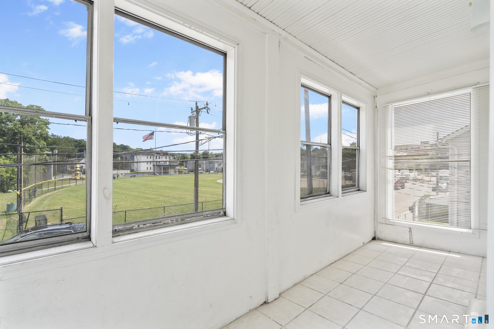 23 Robinson Street Property Photo 22