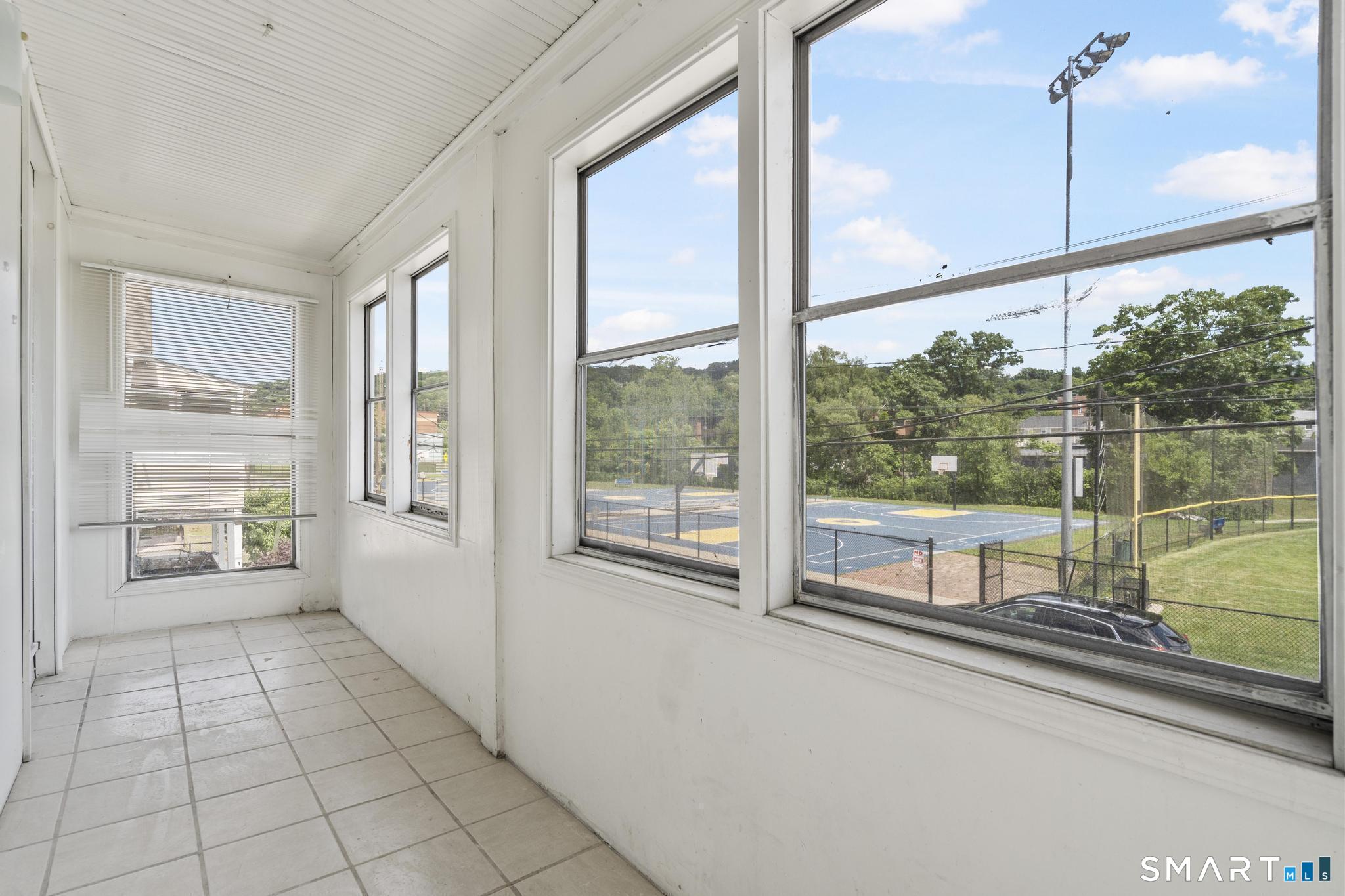 23 Robinson Street Property Photo 25
