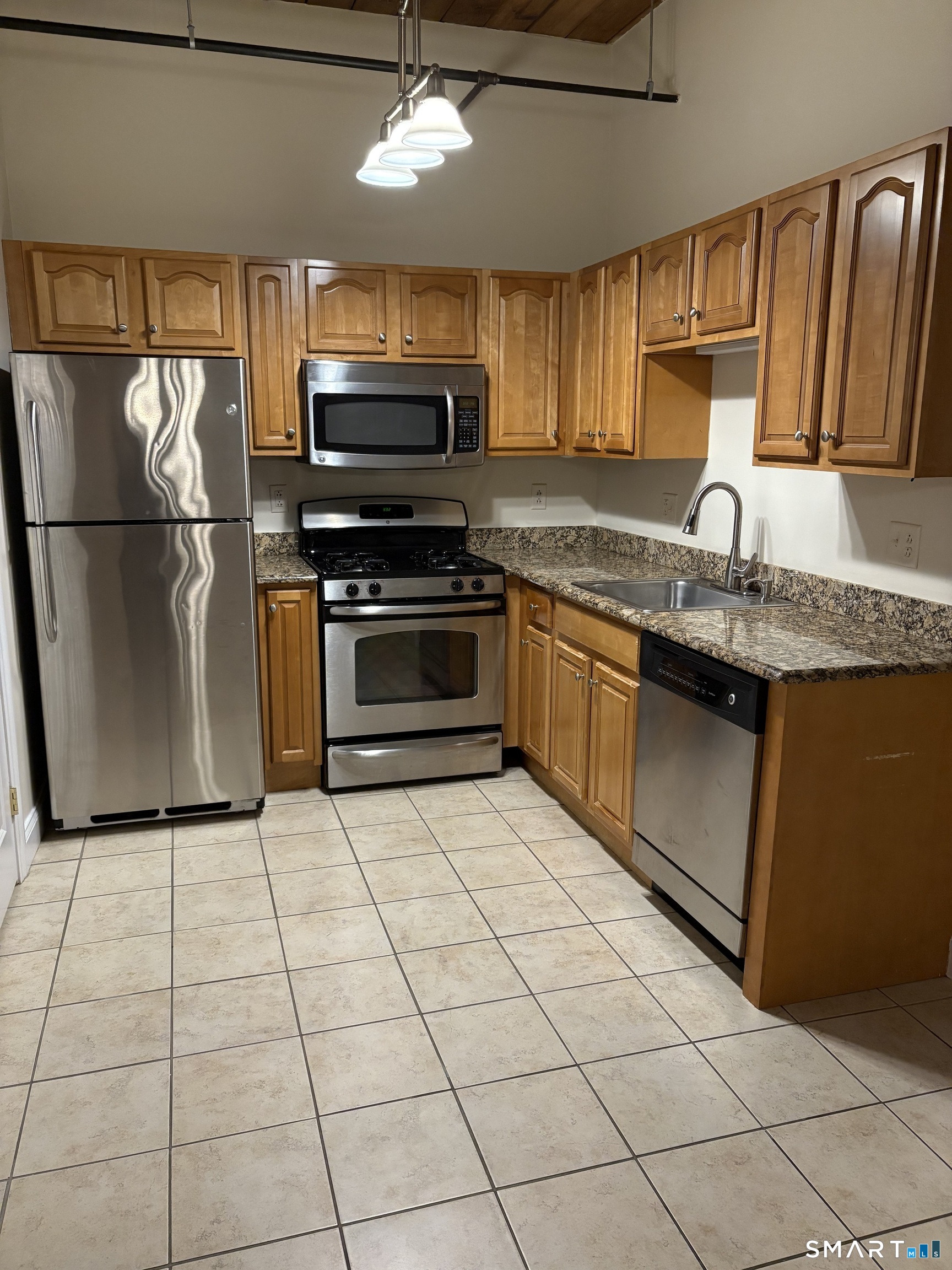 145 Canal 12 Street Property Photo 4