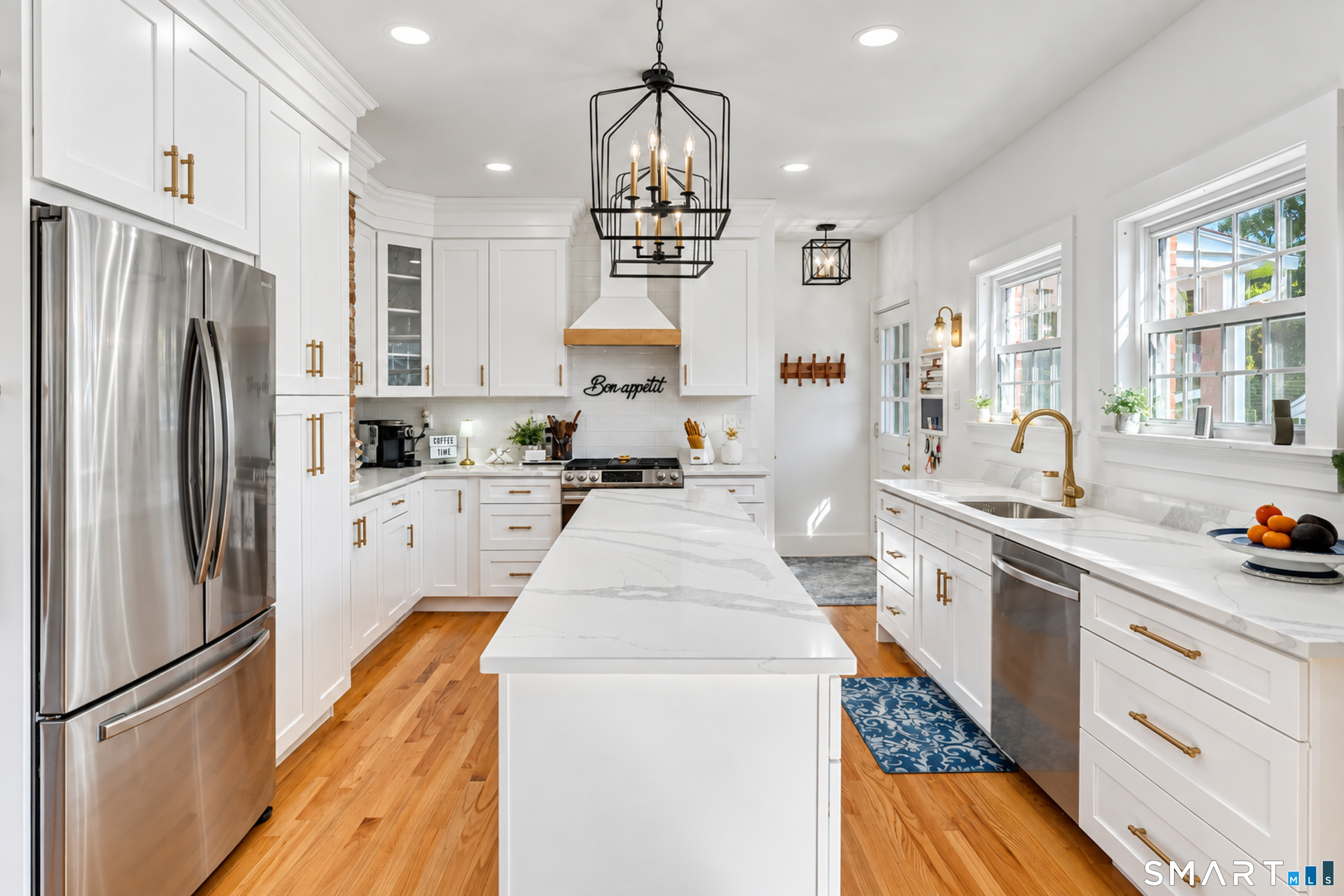 69 Niantic River Road Property Photo 8
