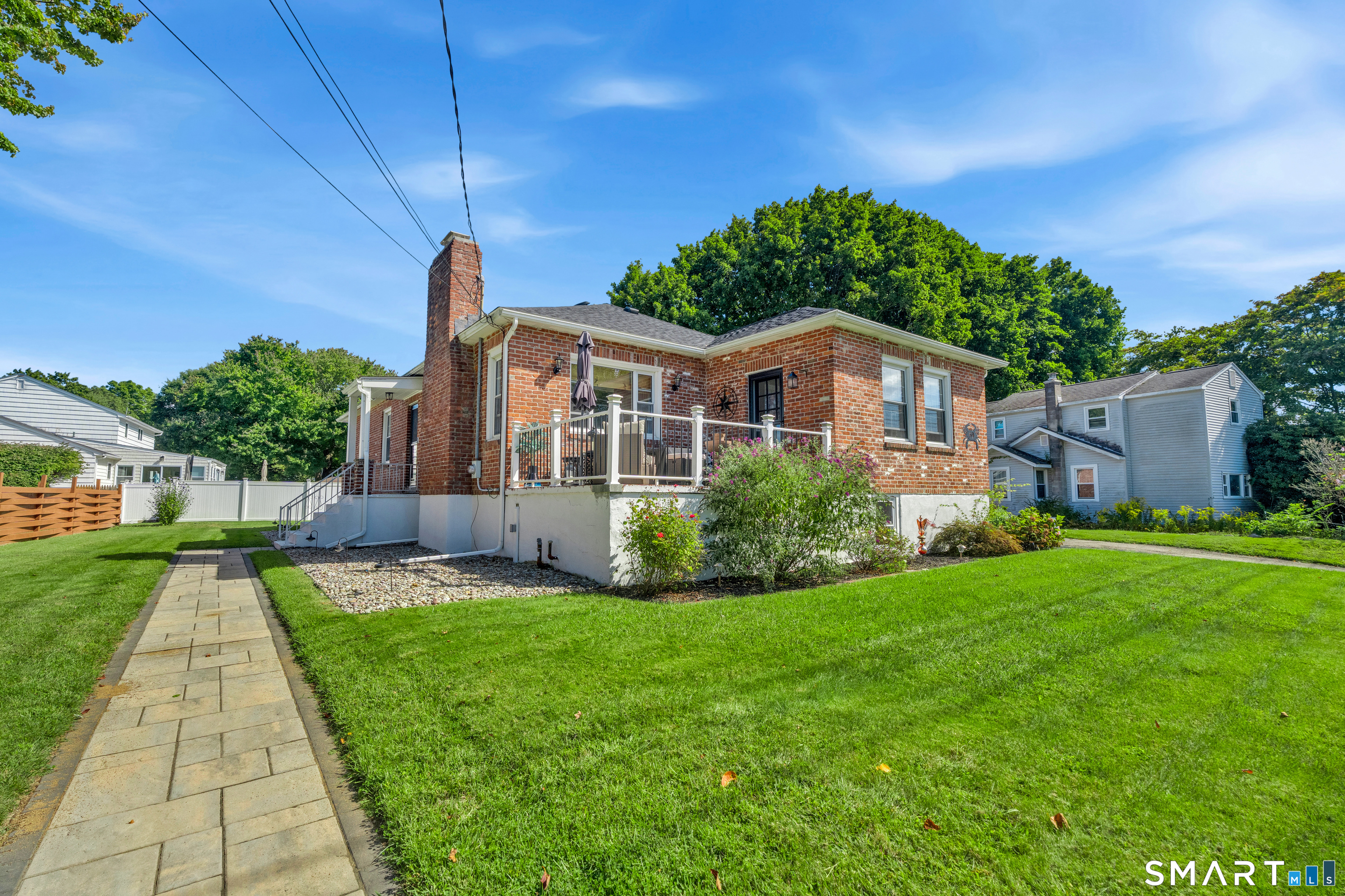 69 Niantic River Road Property Photo 28