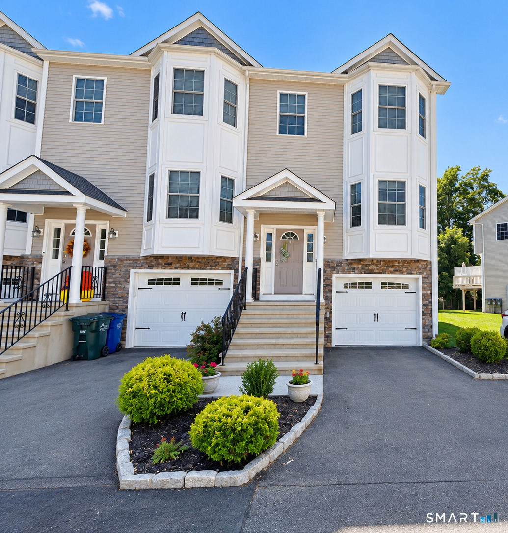 16 Ardi 16 Court Property Photo 1