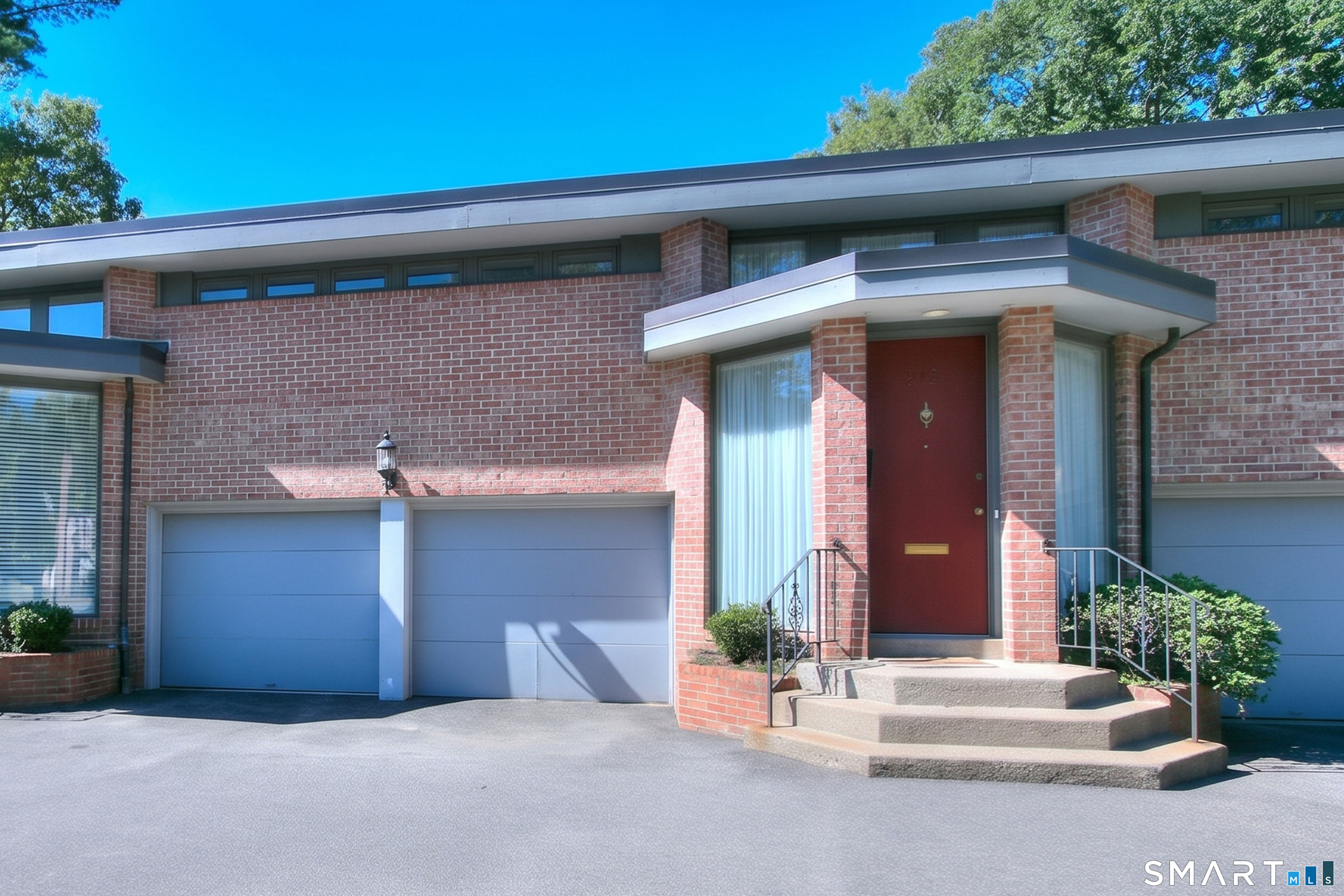 160 Fairfield Woods 25 Road Property Photo 1
