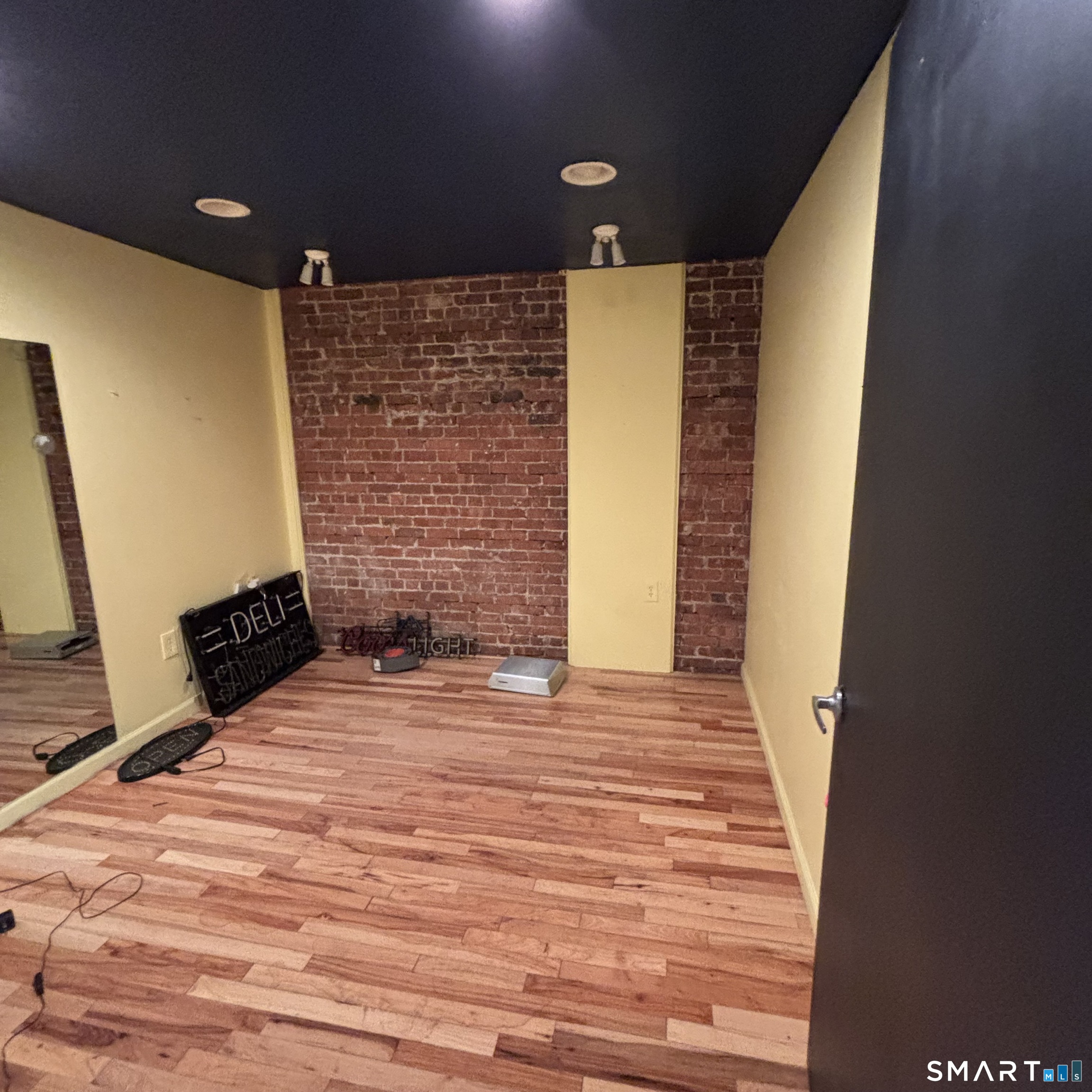 224-230 State Street Property Photo 17