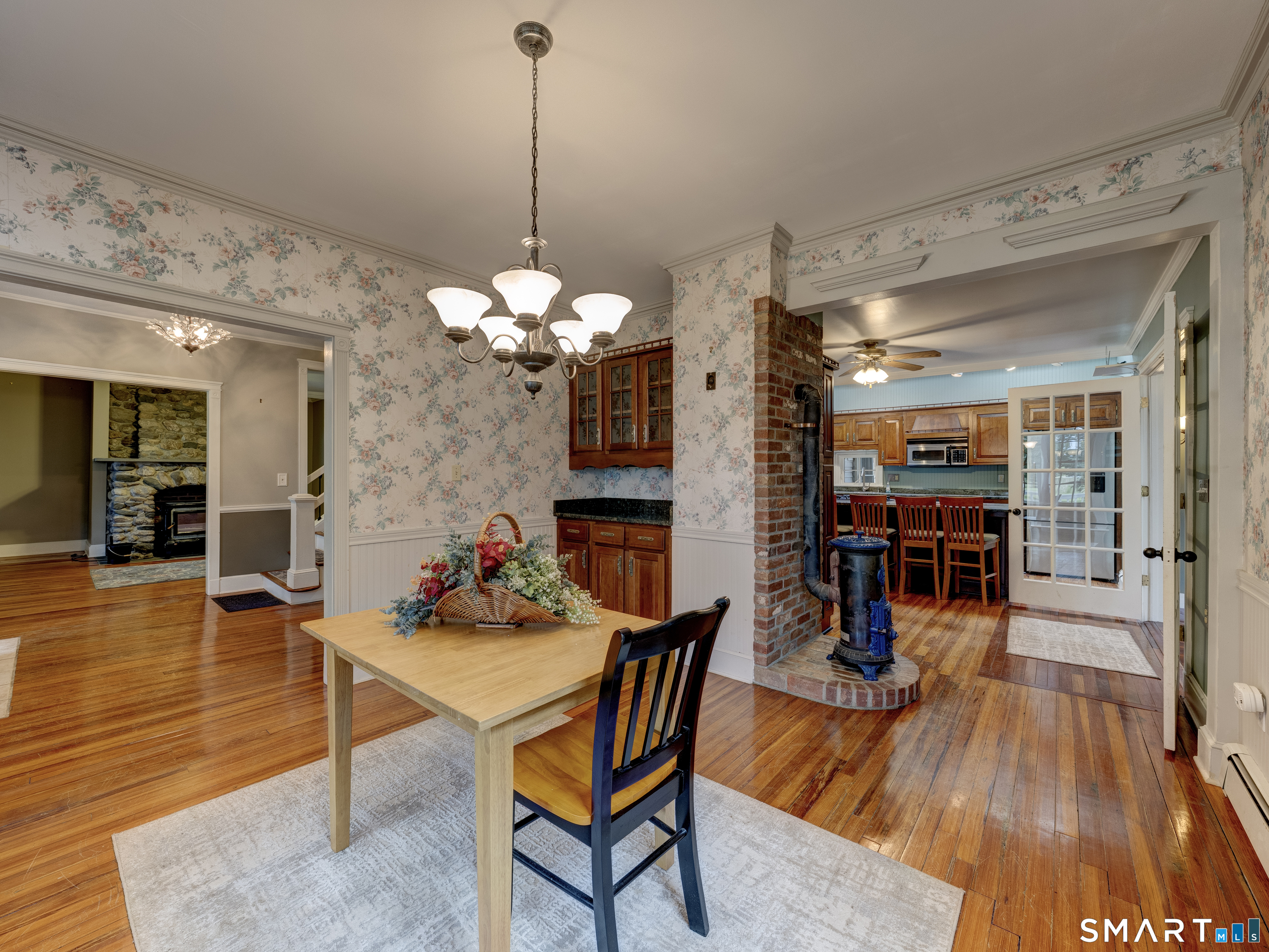 43 South Street Property Photo 6