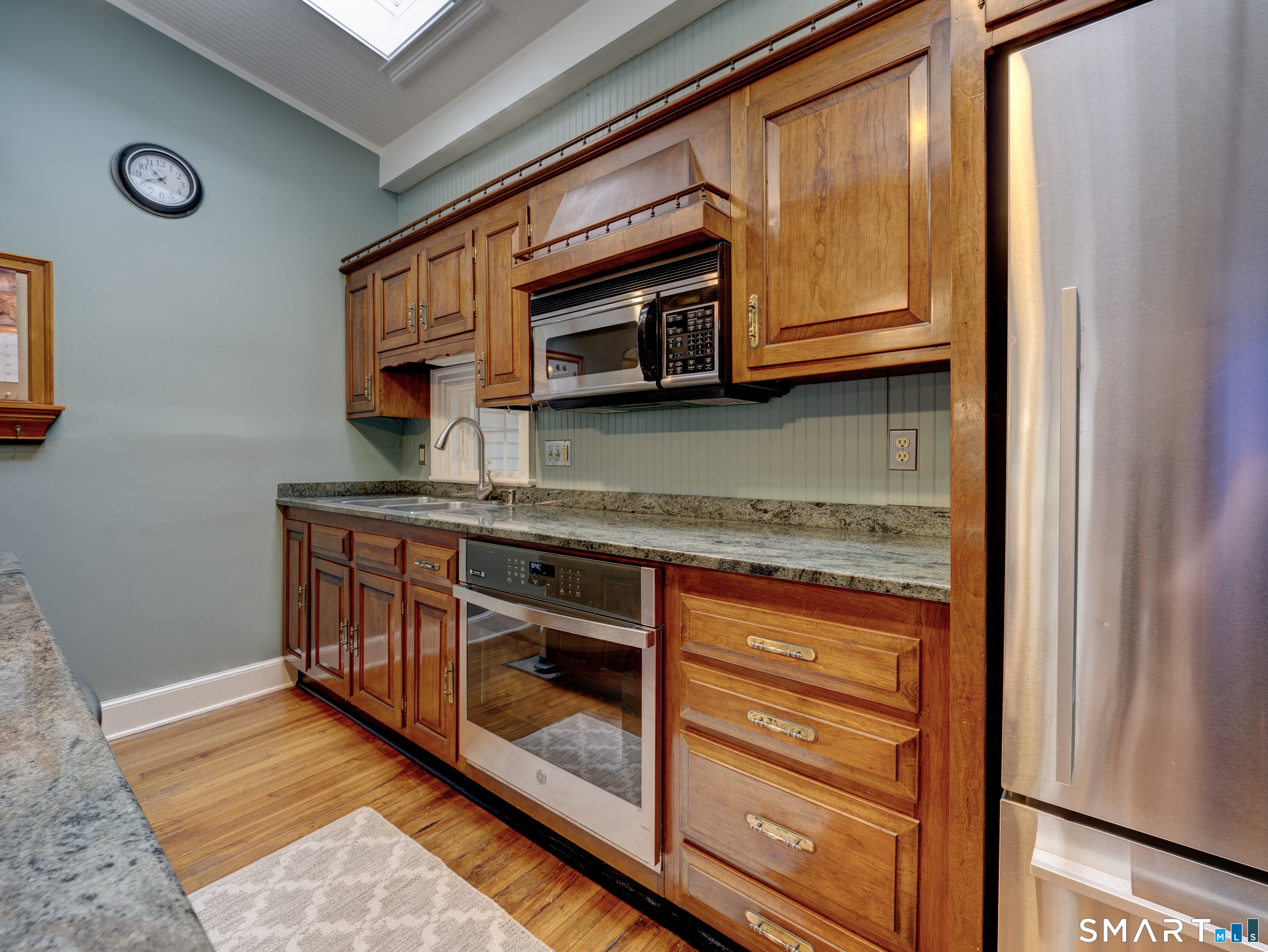 43 South Street Property Photo 11