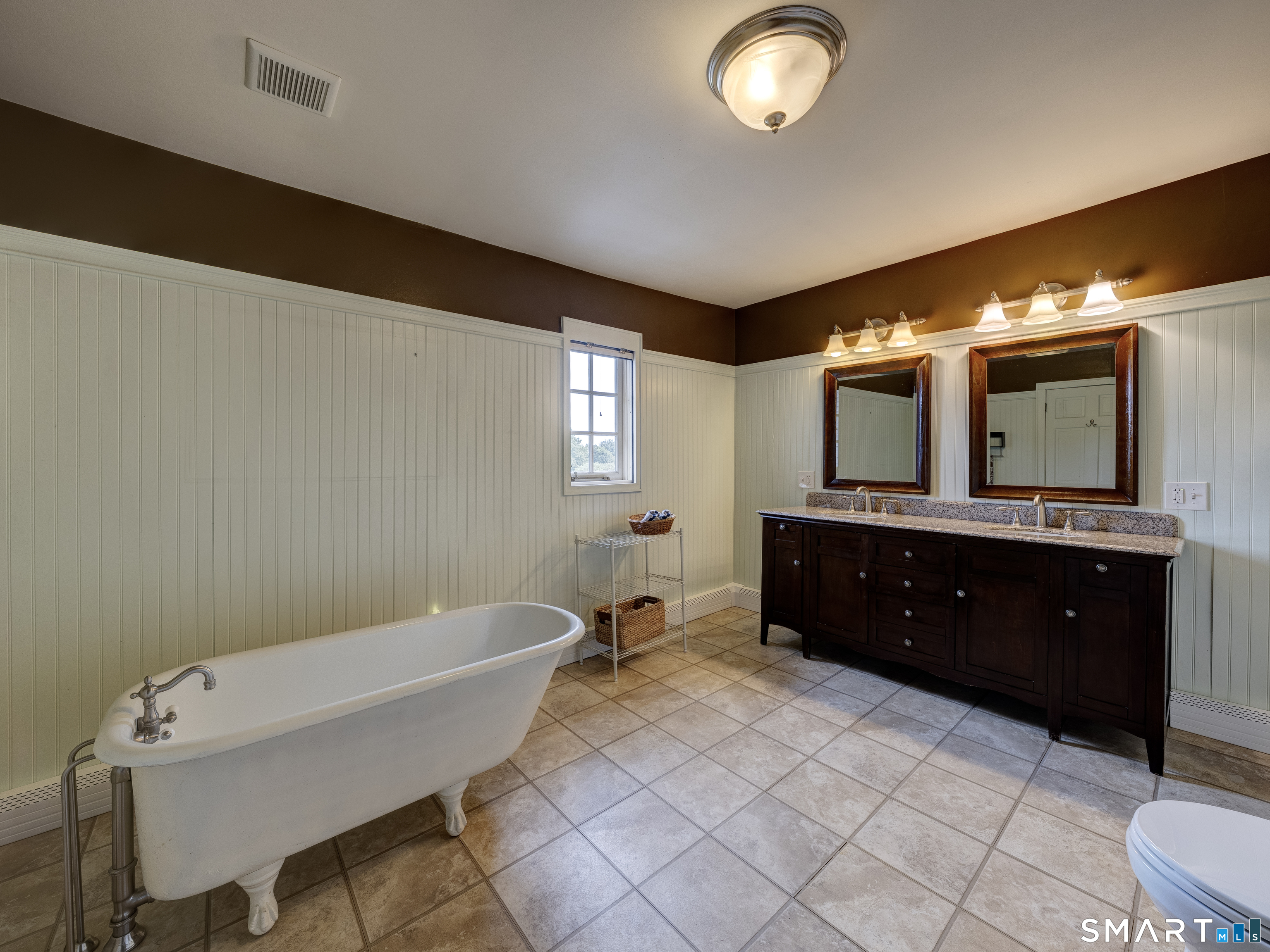 43 South Street Property Photo 26