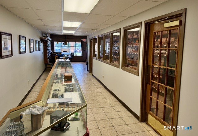 54 Hartford Store #4 Turnpike Property Photo 7